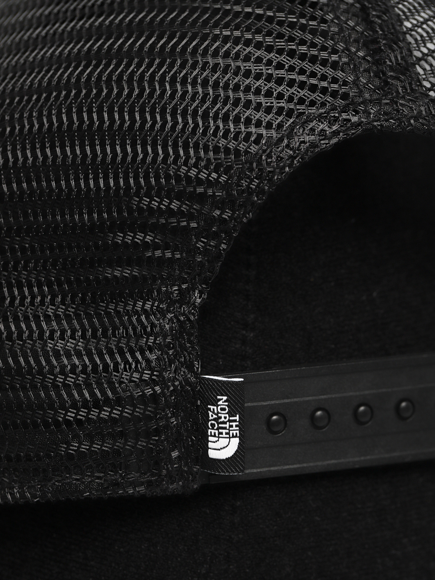 Czapka z daszkiem The North Face Deep Fit Mudder Trucker ZD (tnf black)