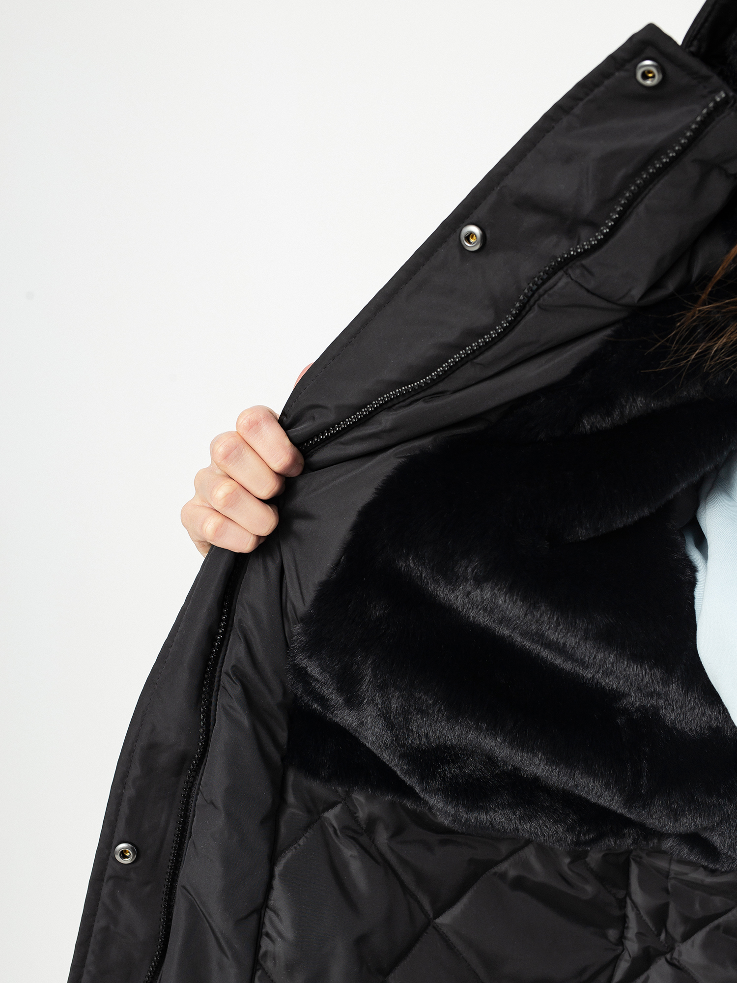 Kurtka Vans Shelby Parka Mte Wmn (black)
