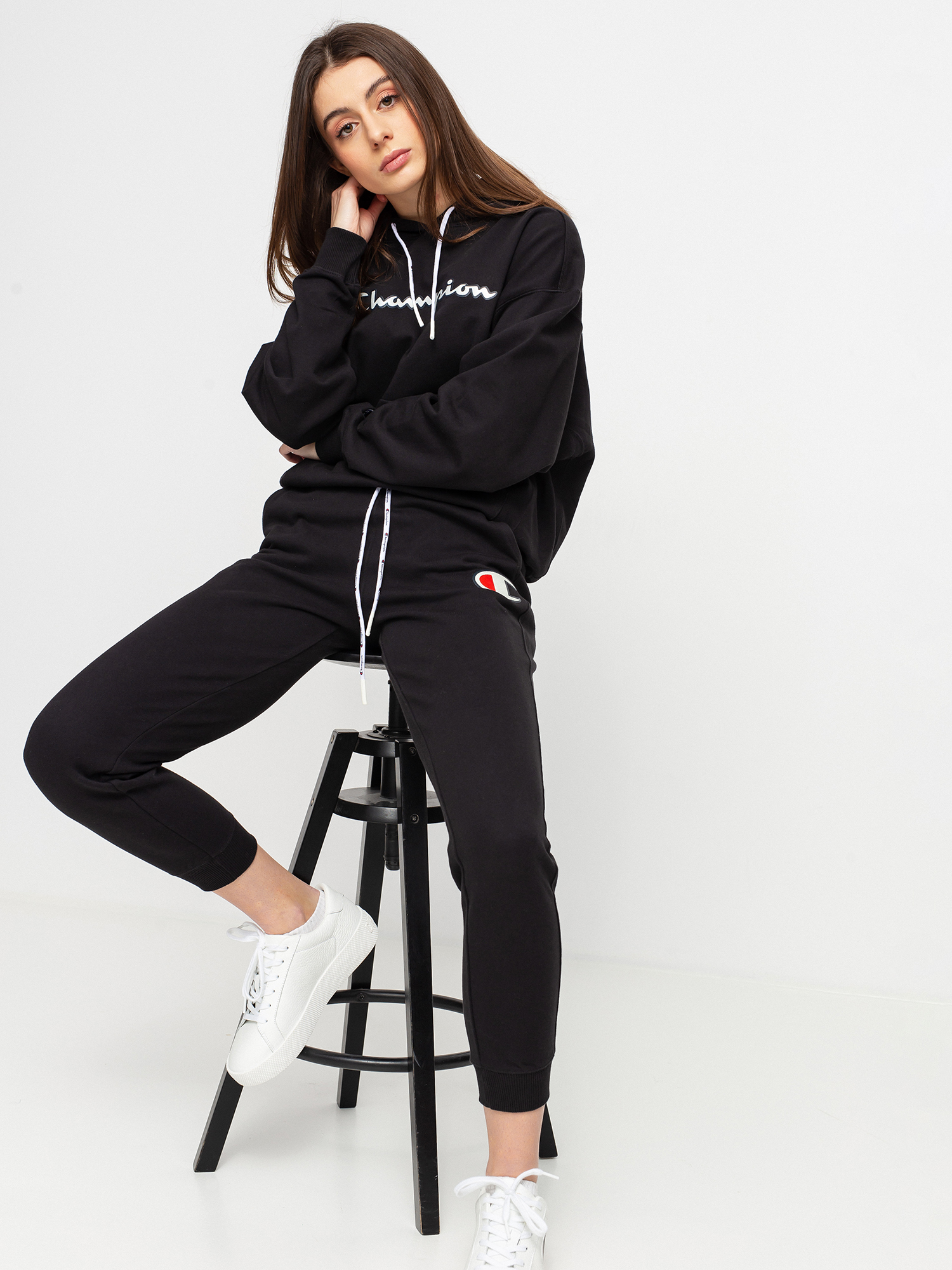 Bluza z kapturem Champion Sweatshirt HD 112638 Wmn (nbk)