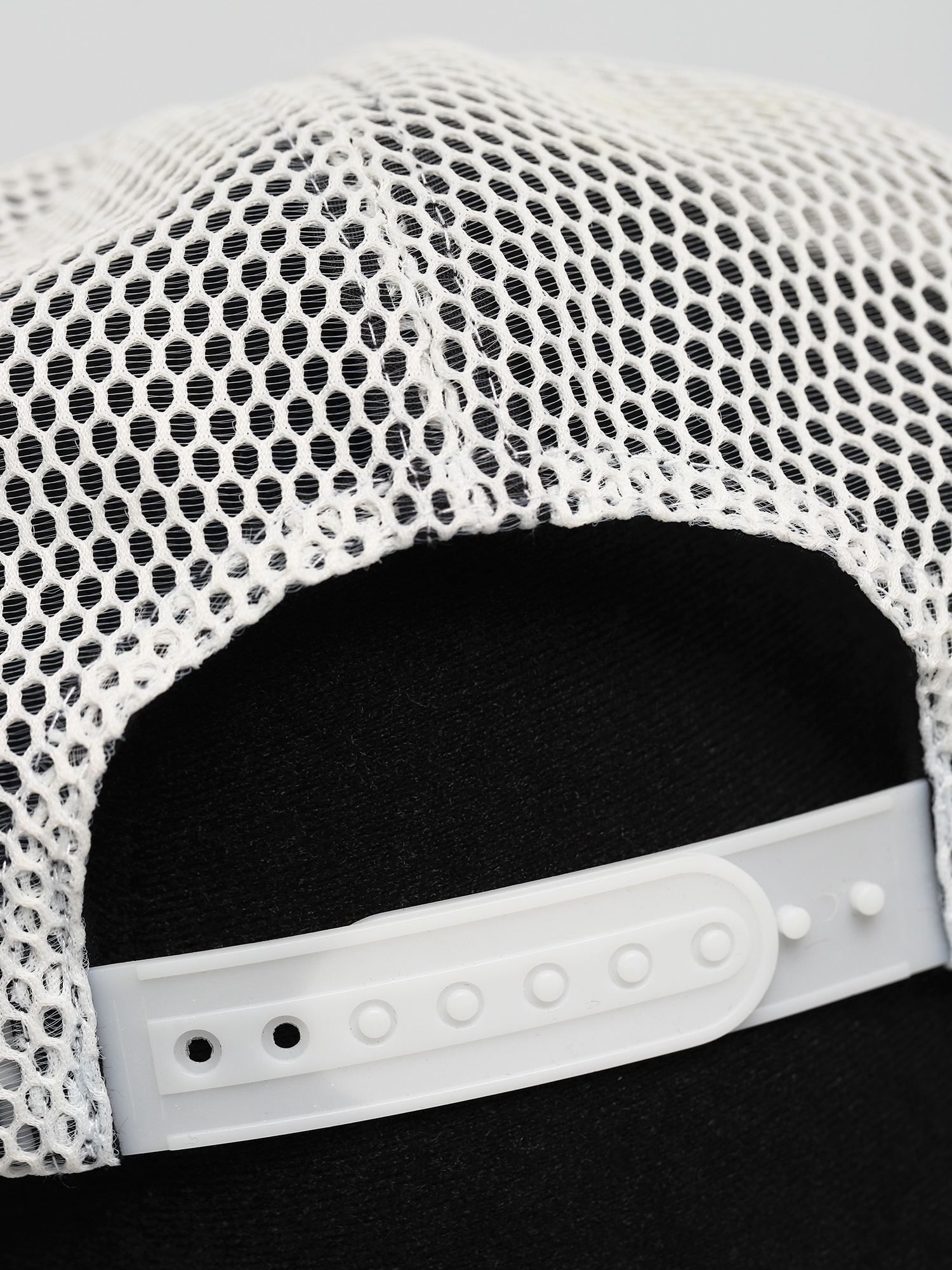 Kaszkiet Brixton Brood Mesh Snap (blwht)