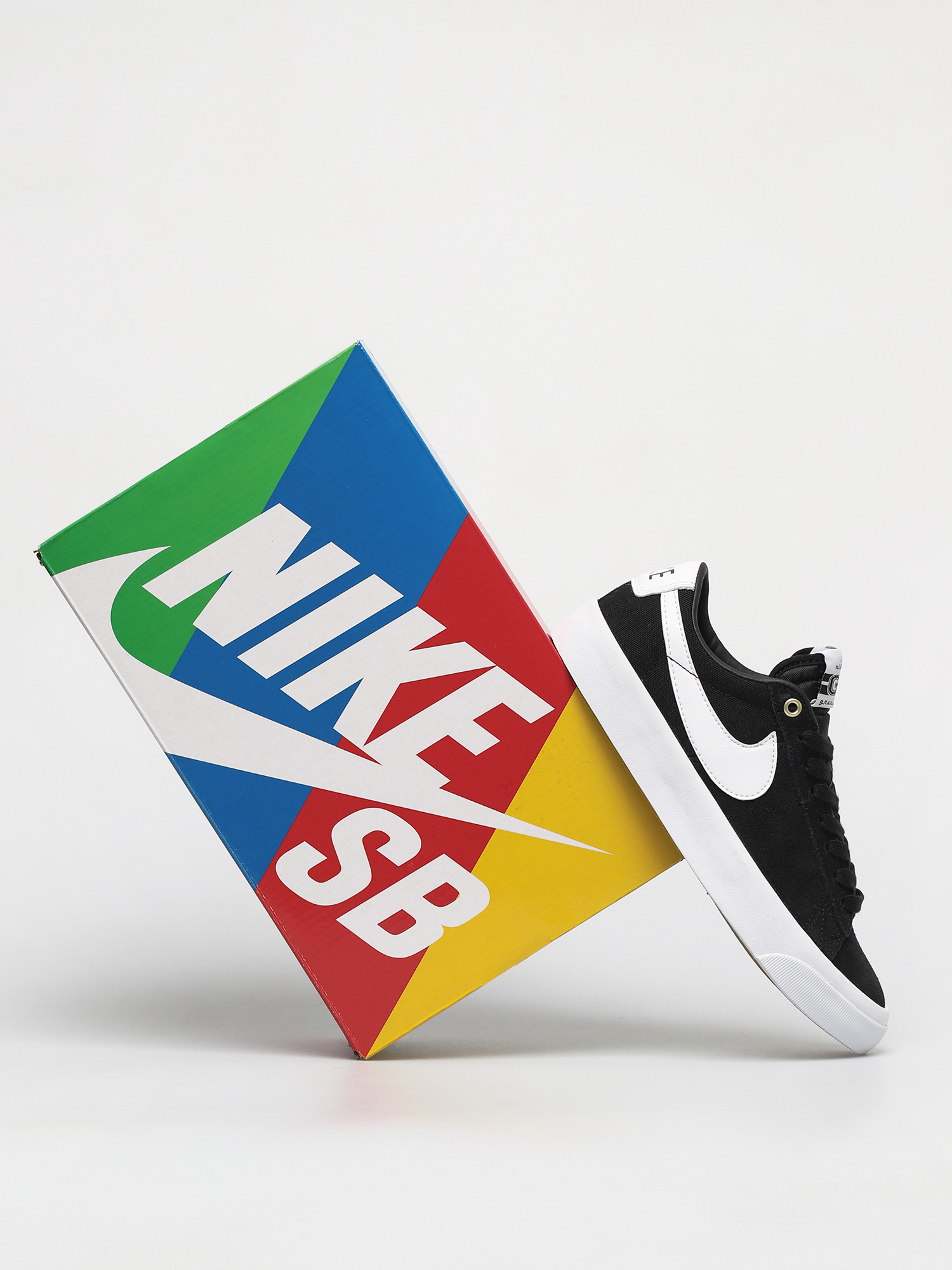 Buty Nike SB Zoom Blazer Low Pro Gt (black/white black gum light brown)