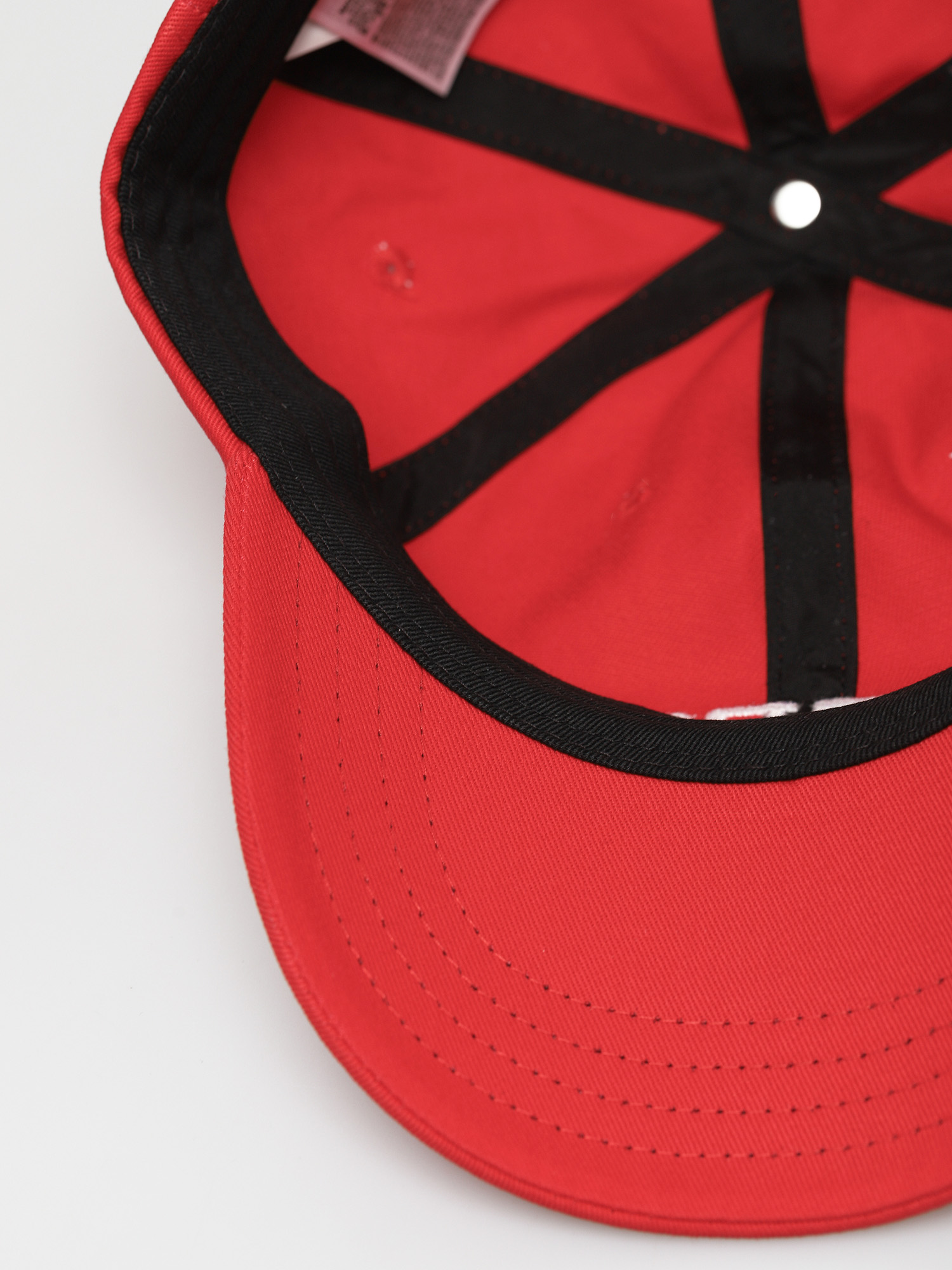 Czapka z daszkiem Vans New Varsity Curved Bill Jockey (high risk red new varsity)