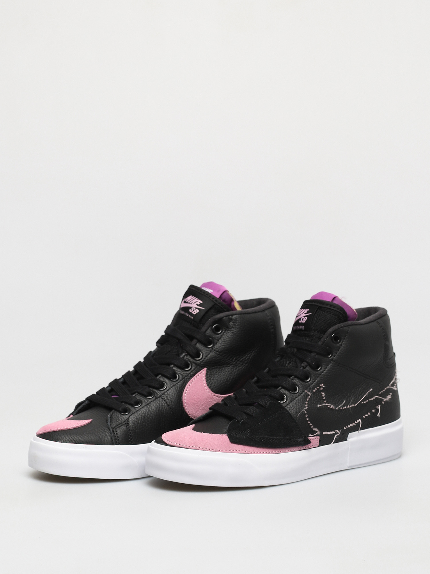 Buty Nike SB Zoom Blazer Mid Edge (black/pink rise white purple nebula)