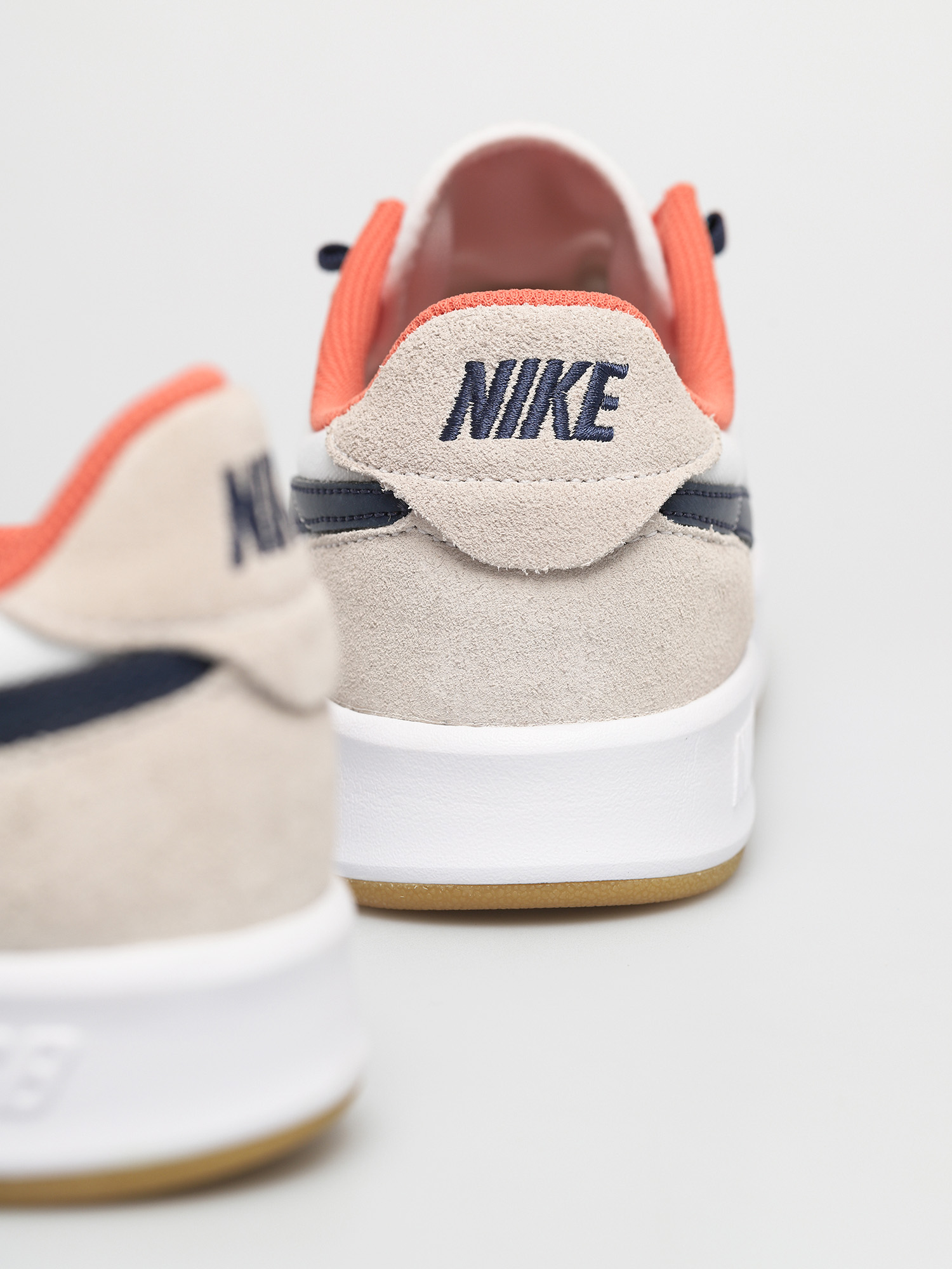 Buty Nike SB Adversary Premium (white/midnight navy turf orange)