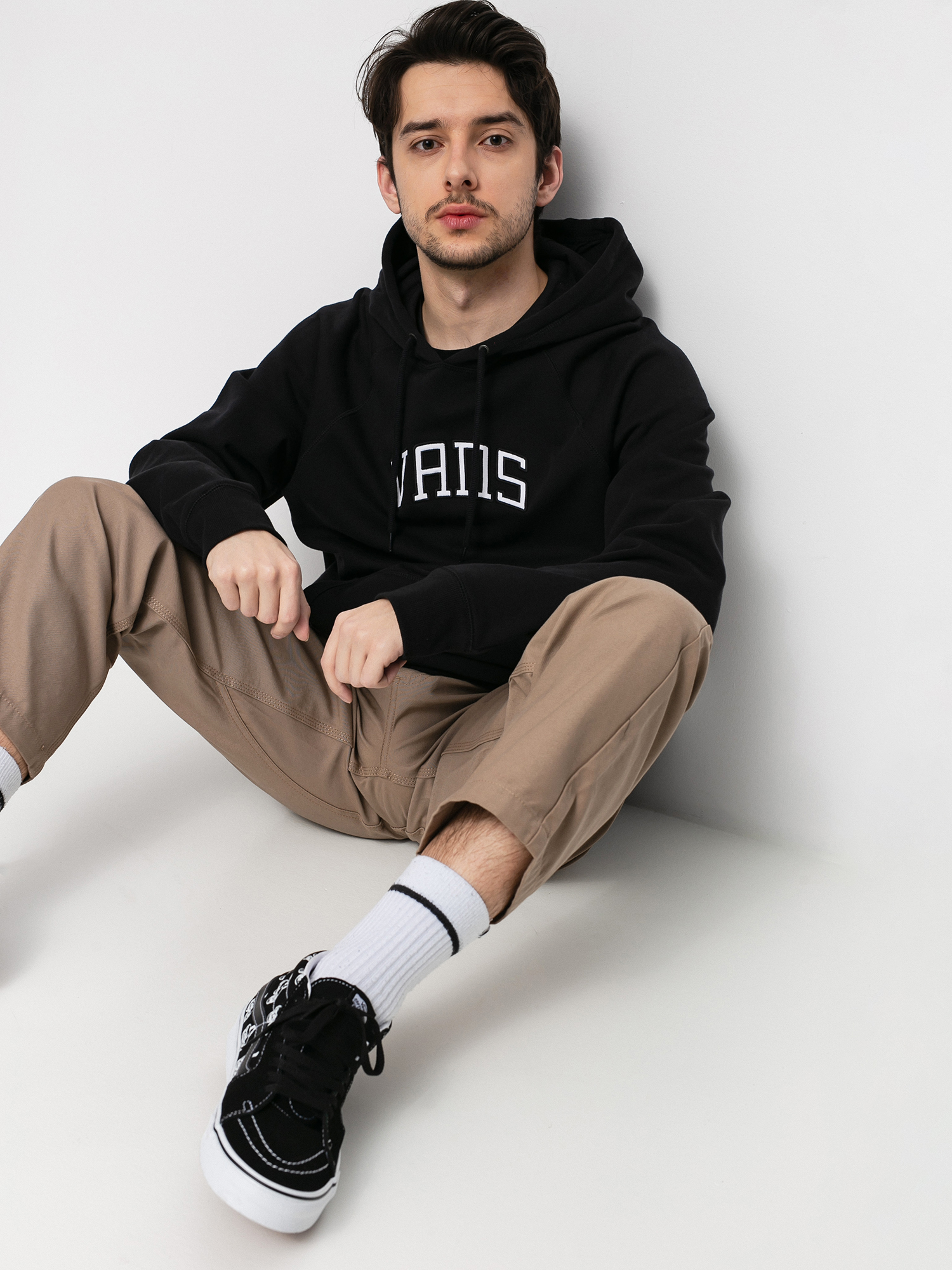 Bluza z kapturem Vans Versa Standard HD (black new varsity)