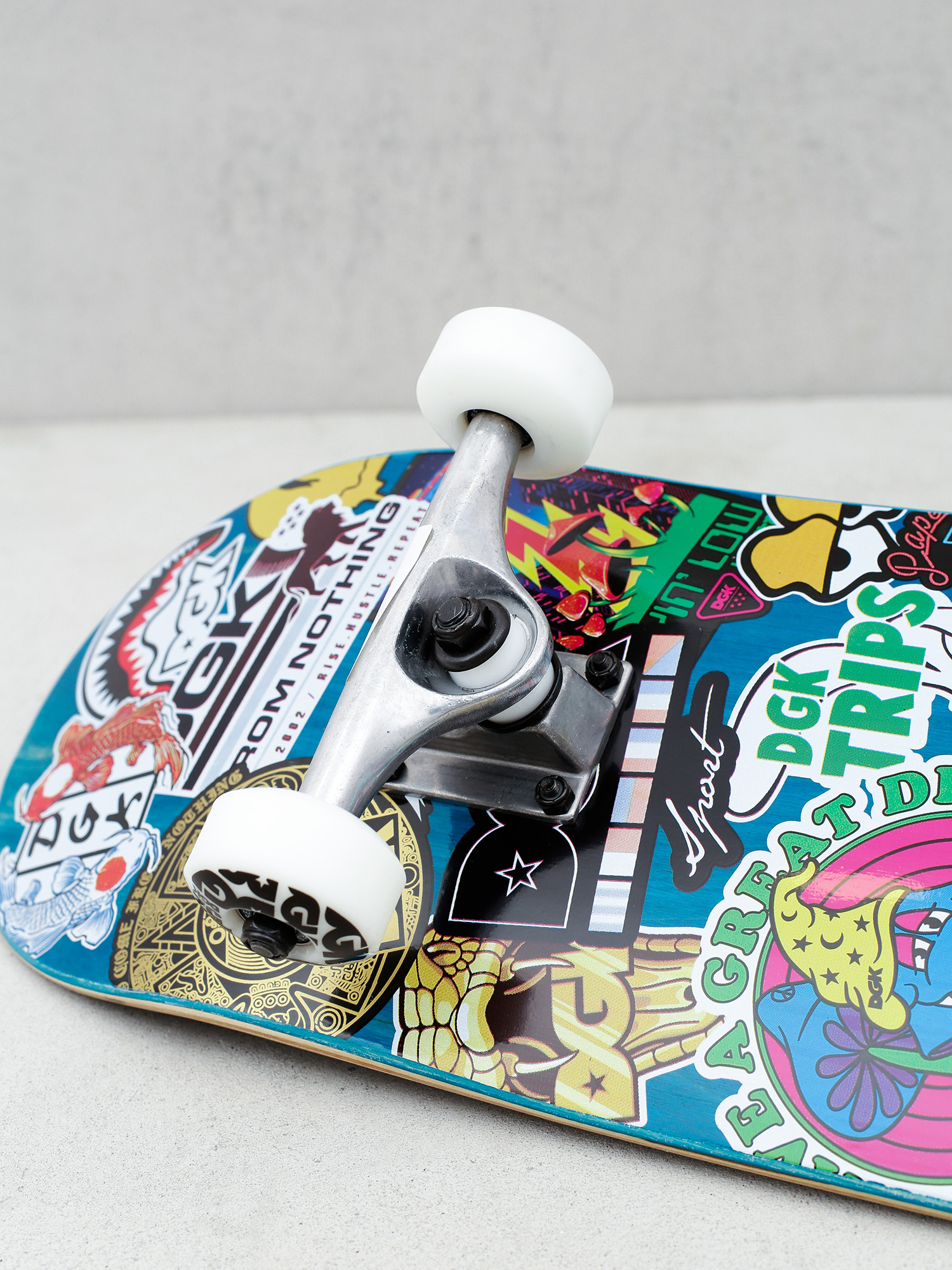 Deskorolka DGK Stix (blue/multi)