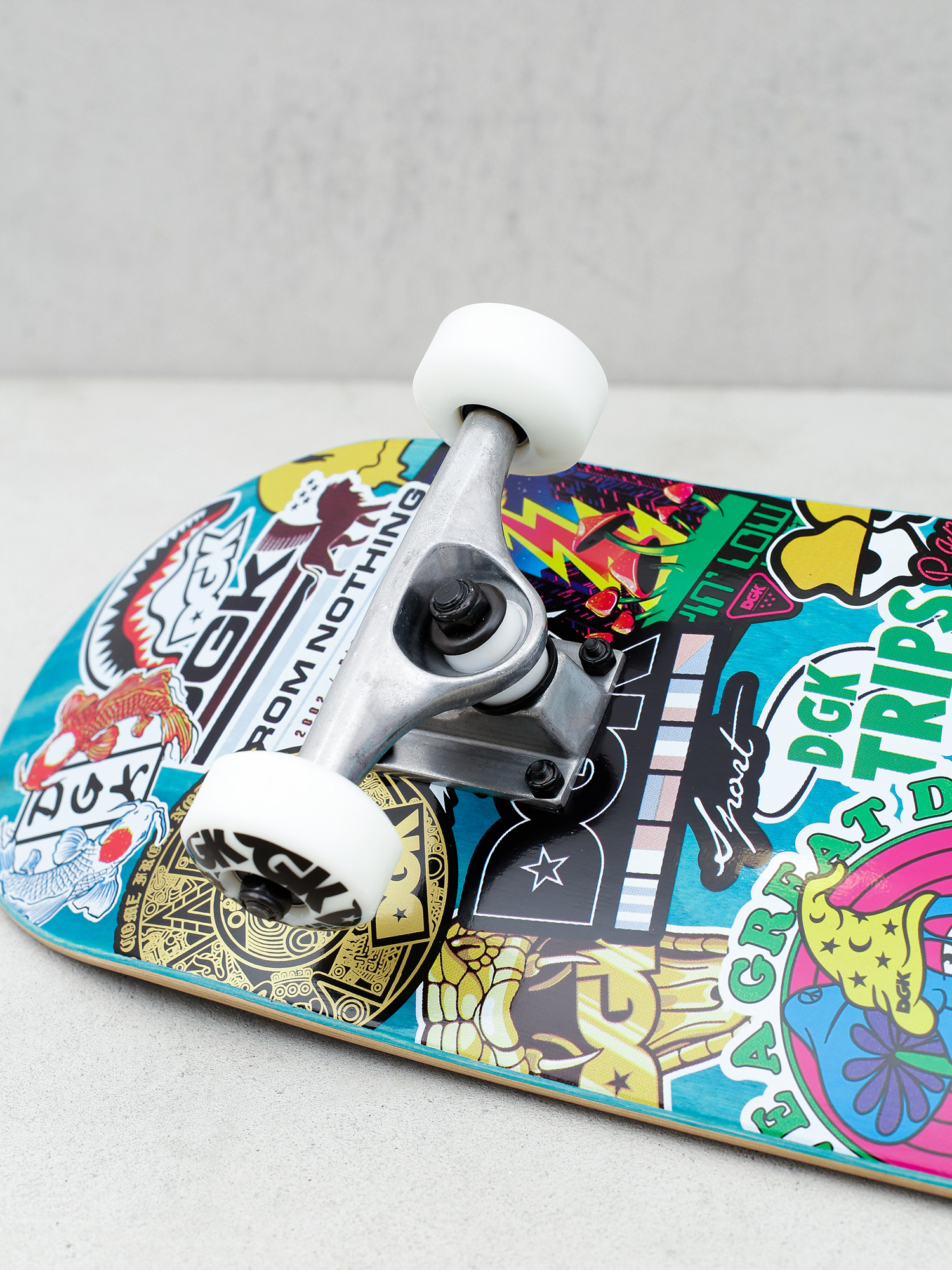 Deskorolka DGK Stix (teal/multi)