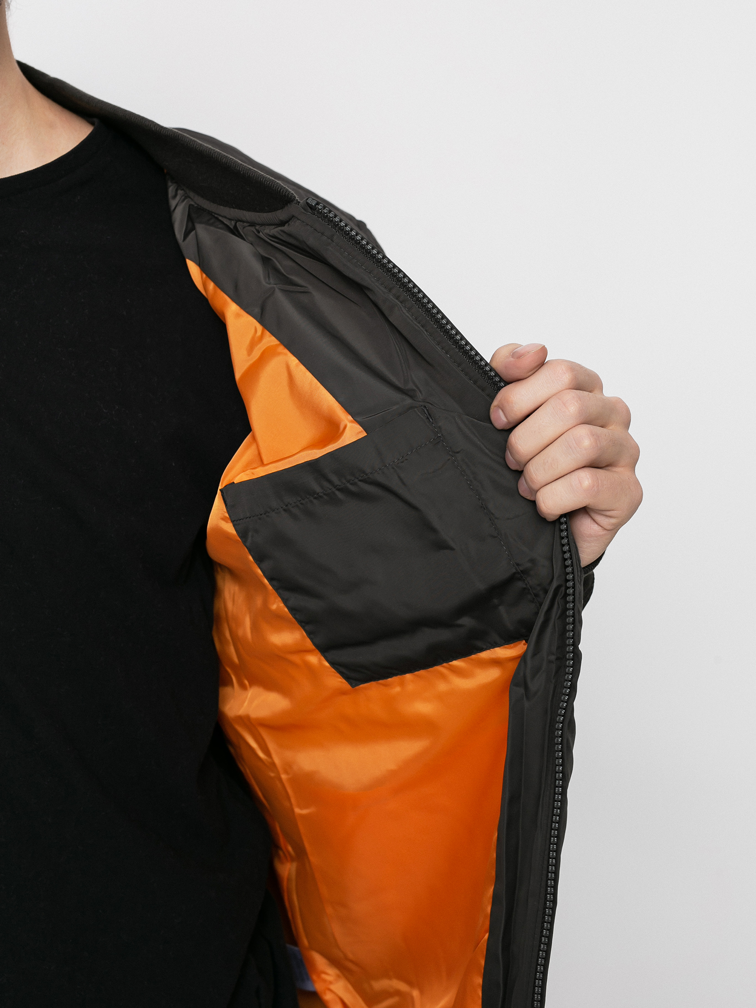 Kurtka Primitive Hadley Bomber (black wash)