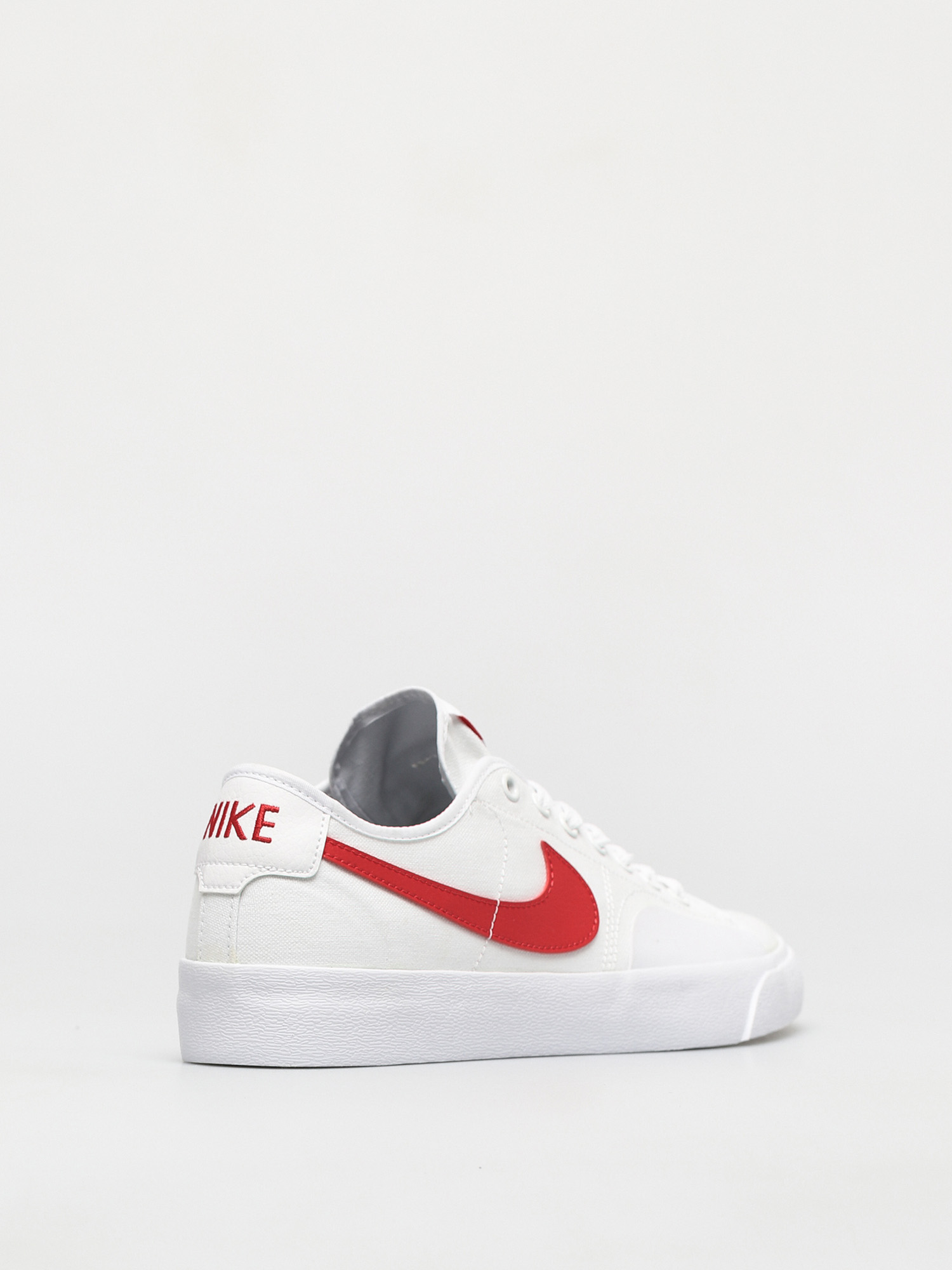 Buty Nike SB Blazer Court (white/university red white black)