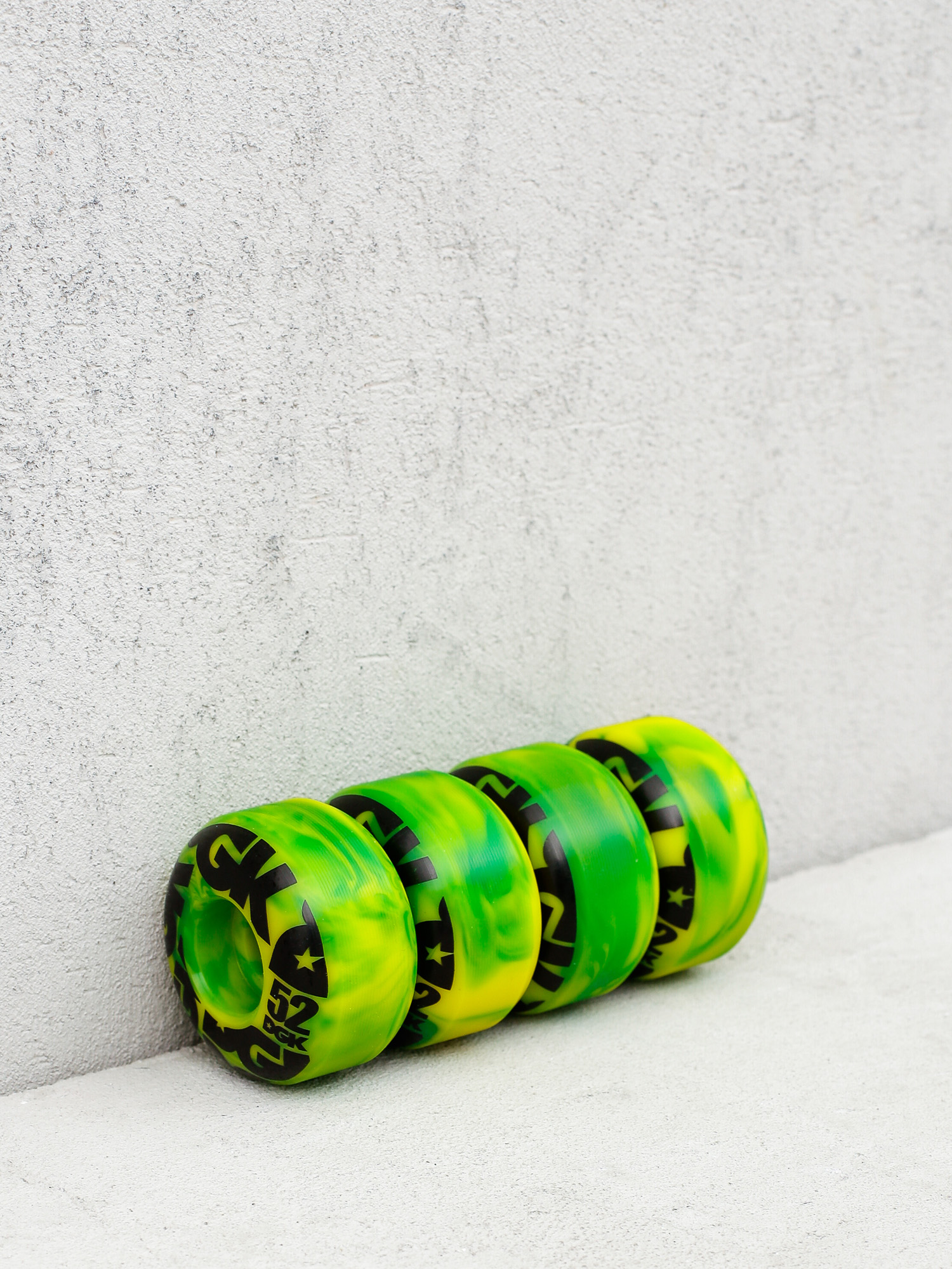 Kółka DGK Swirl Formula (green/black)