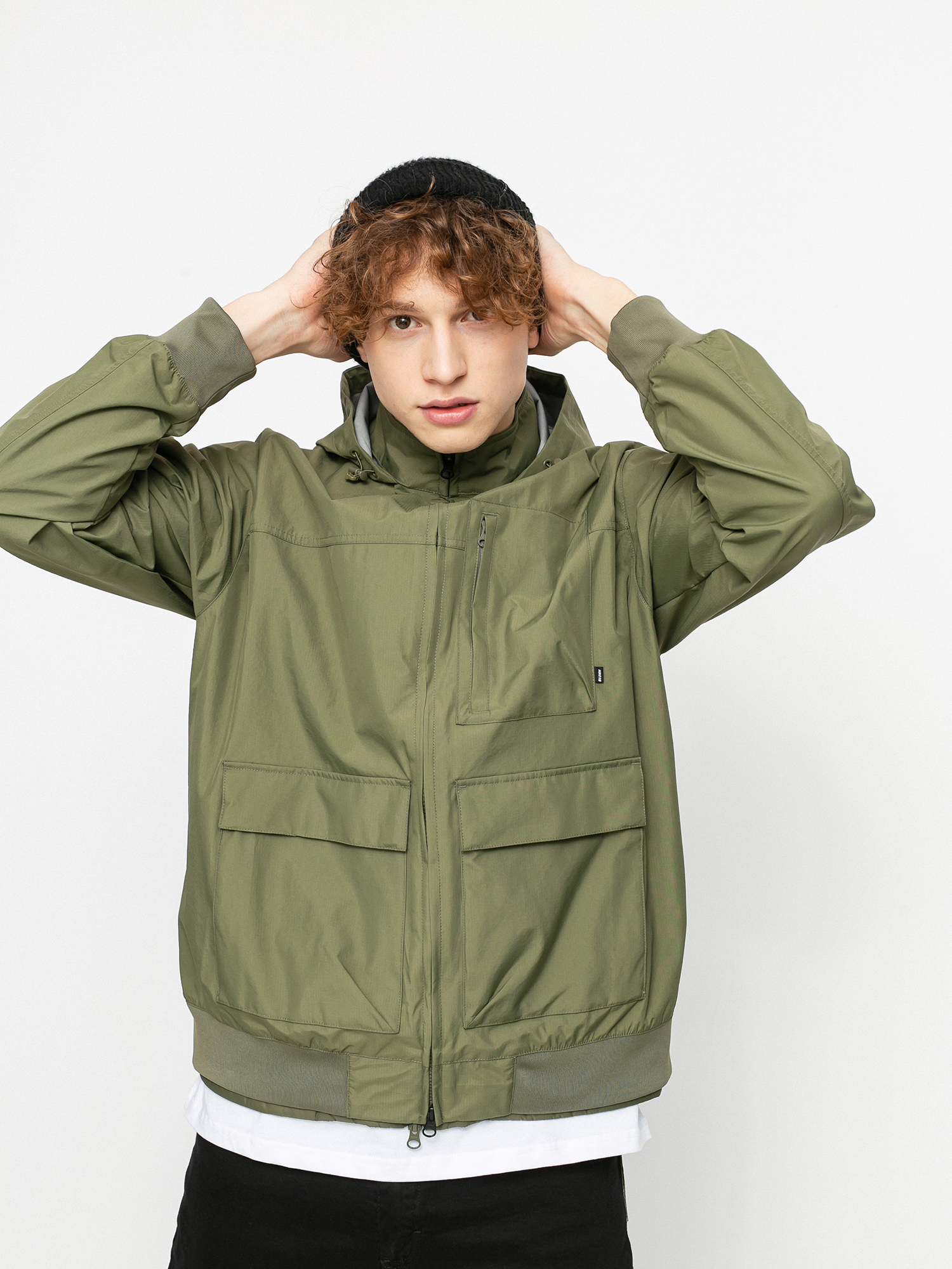 Kurtka Nike SB Sheild Winterized (medium olive/medium olive)