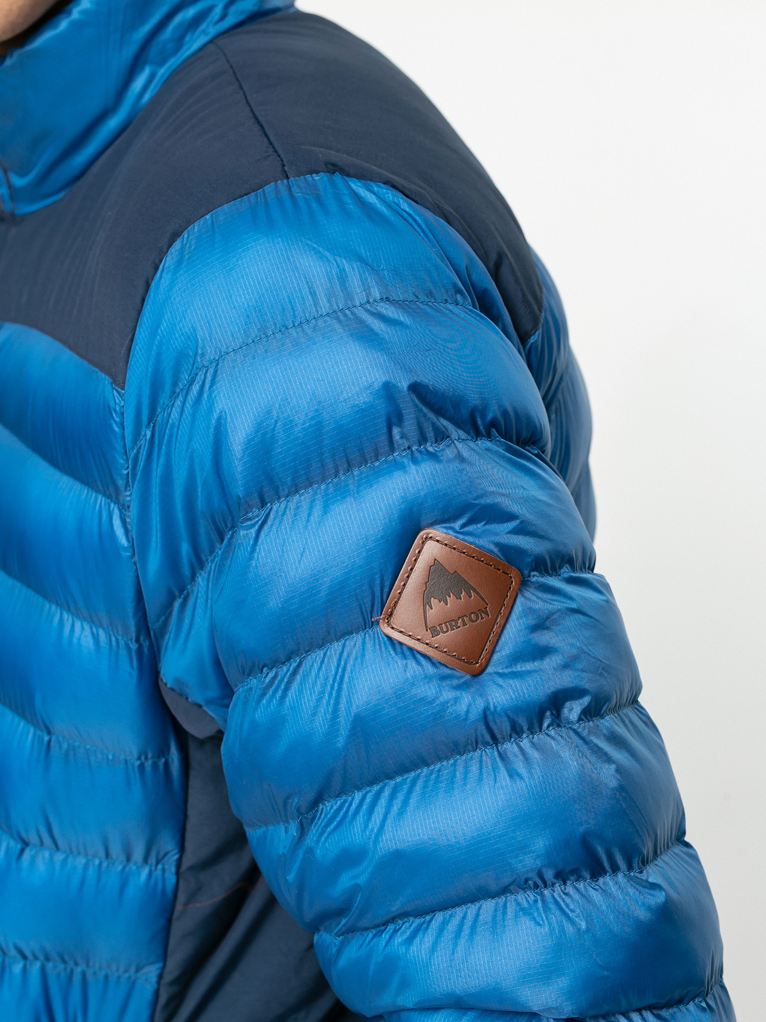 Kurtka Burton Evergreen Synthetic (valbl/modigo)