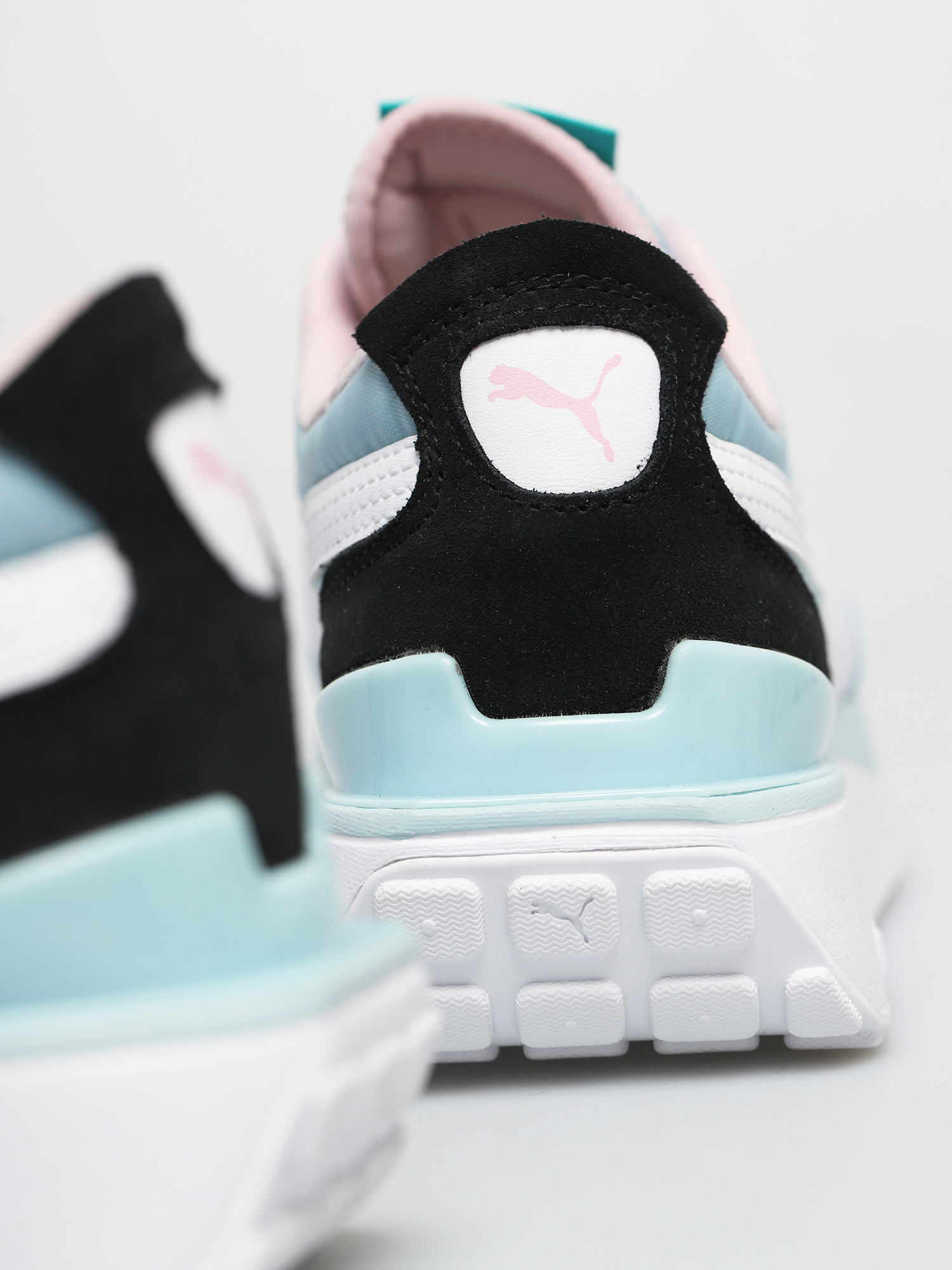 Buty Puma Cruise Rider Silk Road Wmn (green)