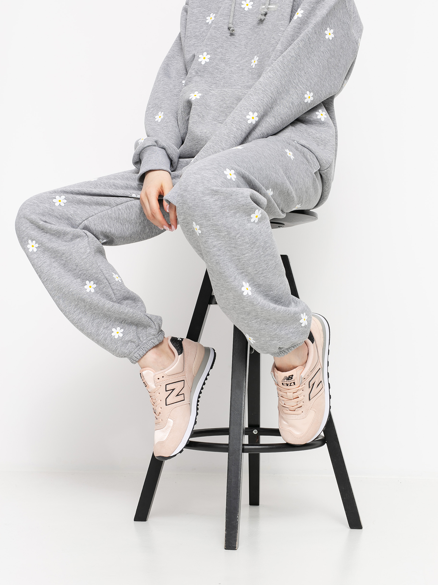 Spodnie Local Heroes Daisy Printed Wmn (grey)