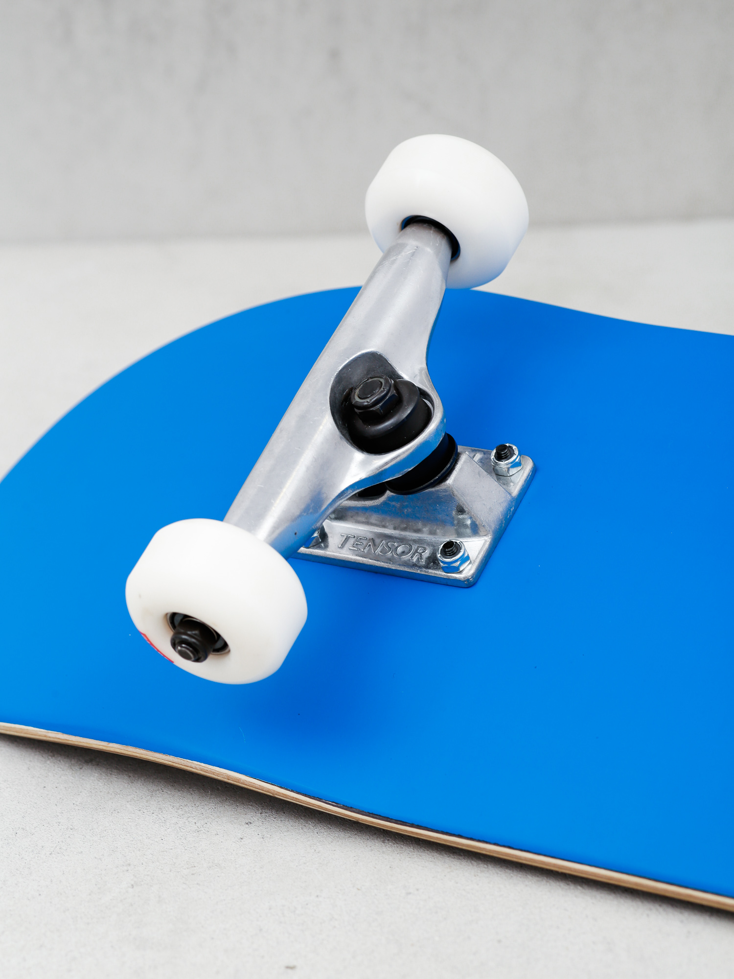 Deskorolka Globe Goodstock (neon blue)