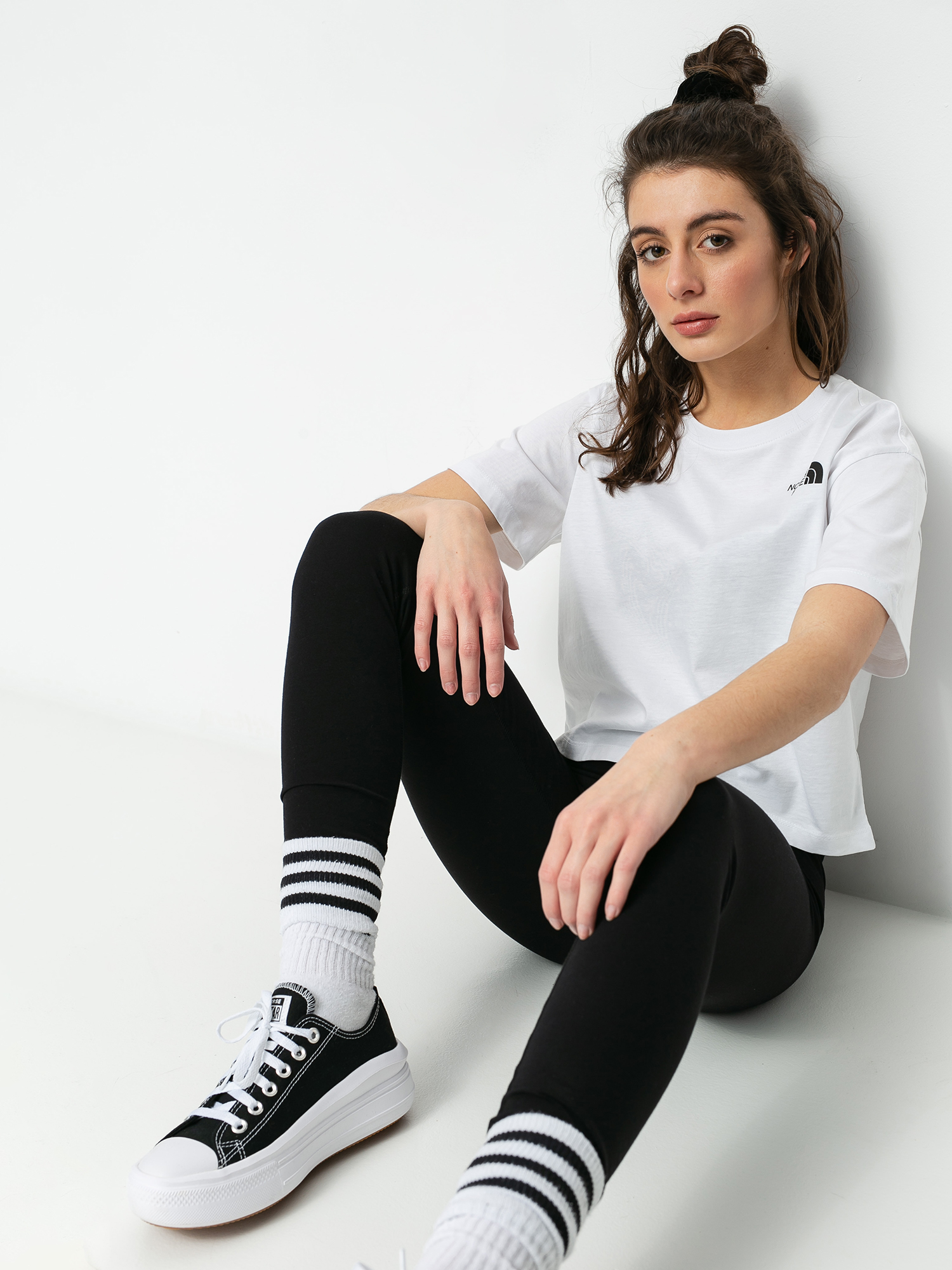 T-shirt The North Face Cropped Simple Dome Wmn (tnf white)