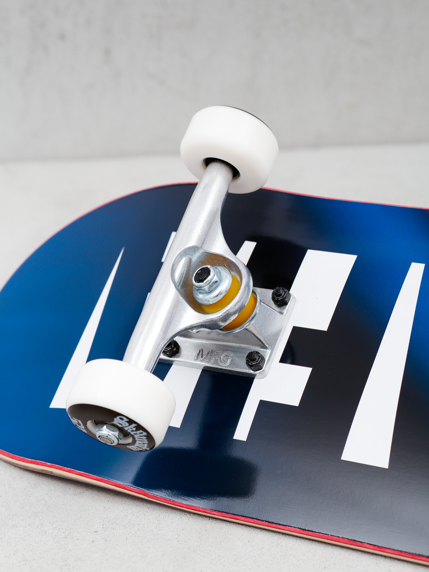 Deskorolka Sk8Mafia Og Logo (blur)