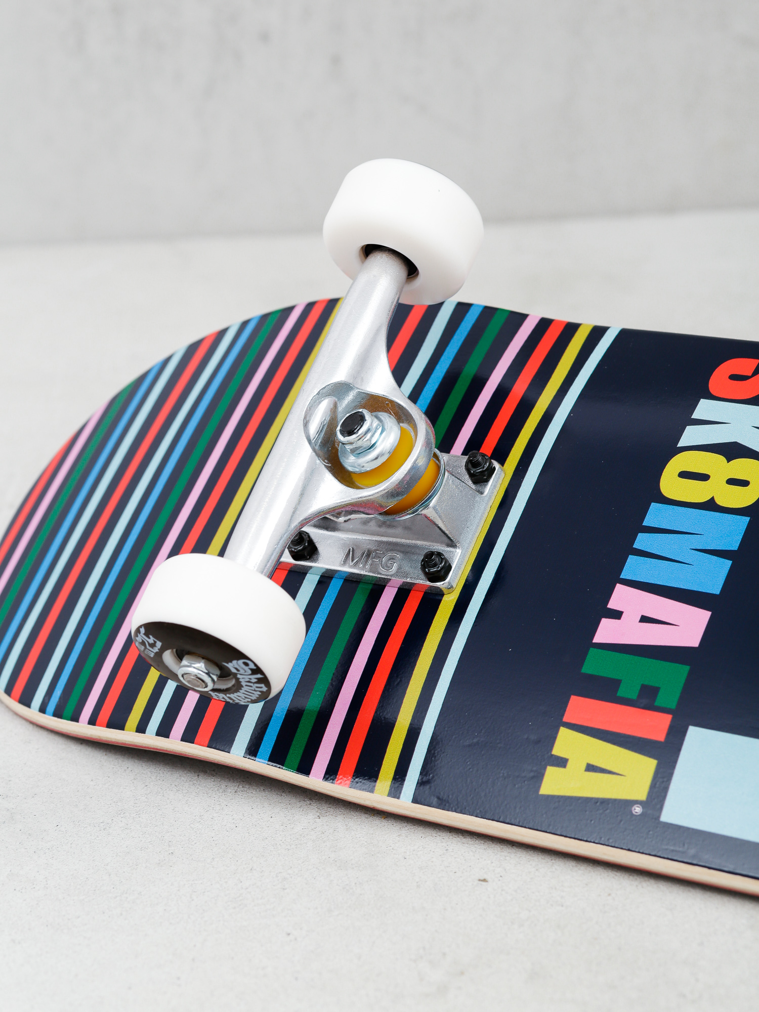 Deskorolka Sk8Mafia House Logo (yarn)