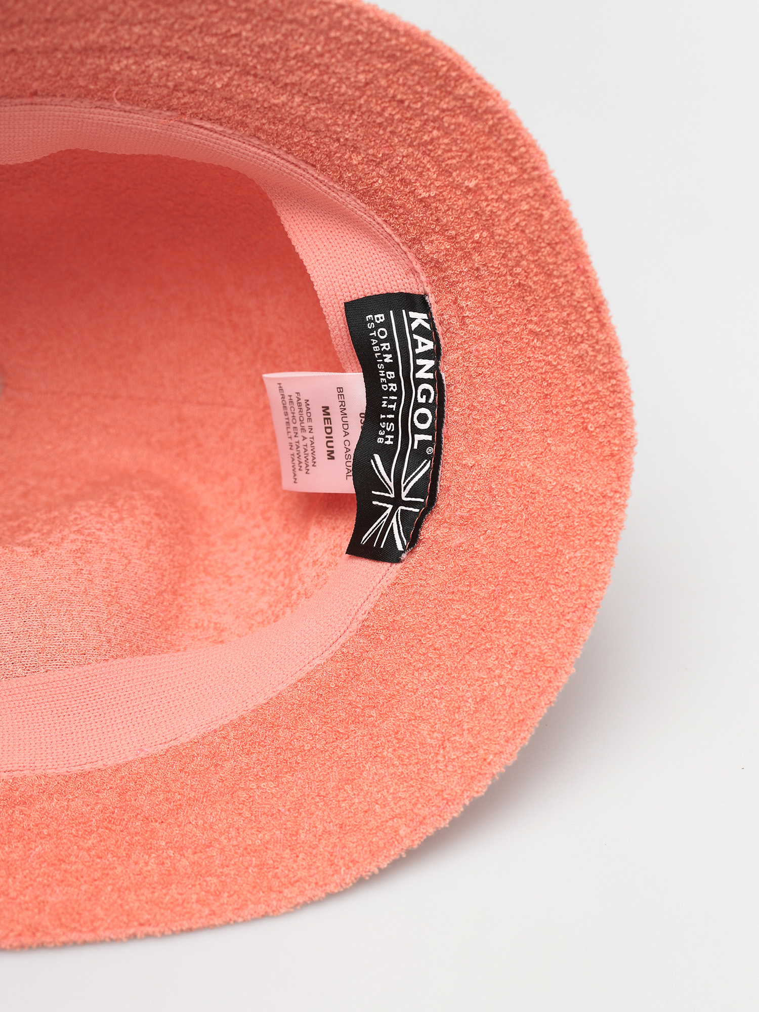 Kapelusz Kangol Bermuda Casual (peach pink)