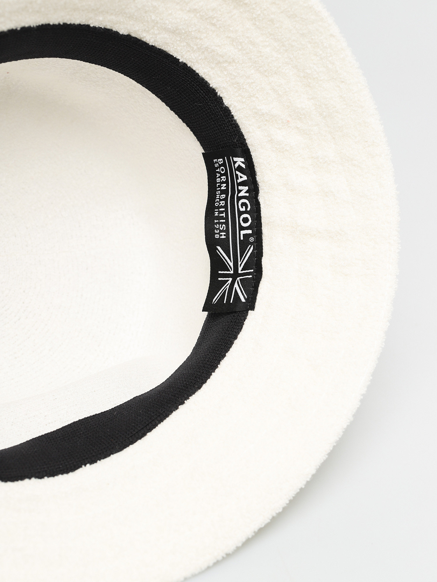 Kapelusz Kangol Bermuda Bucket (white)