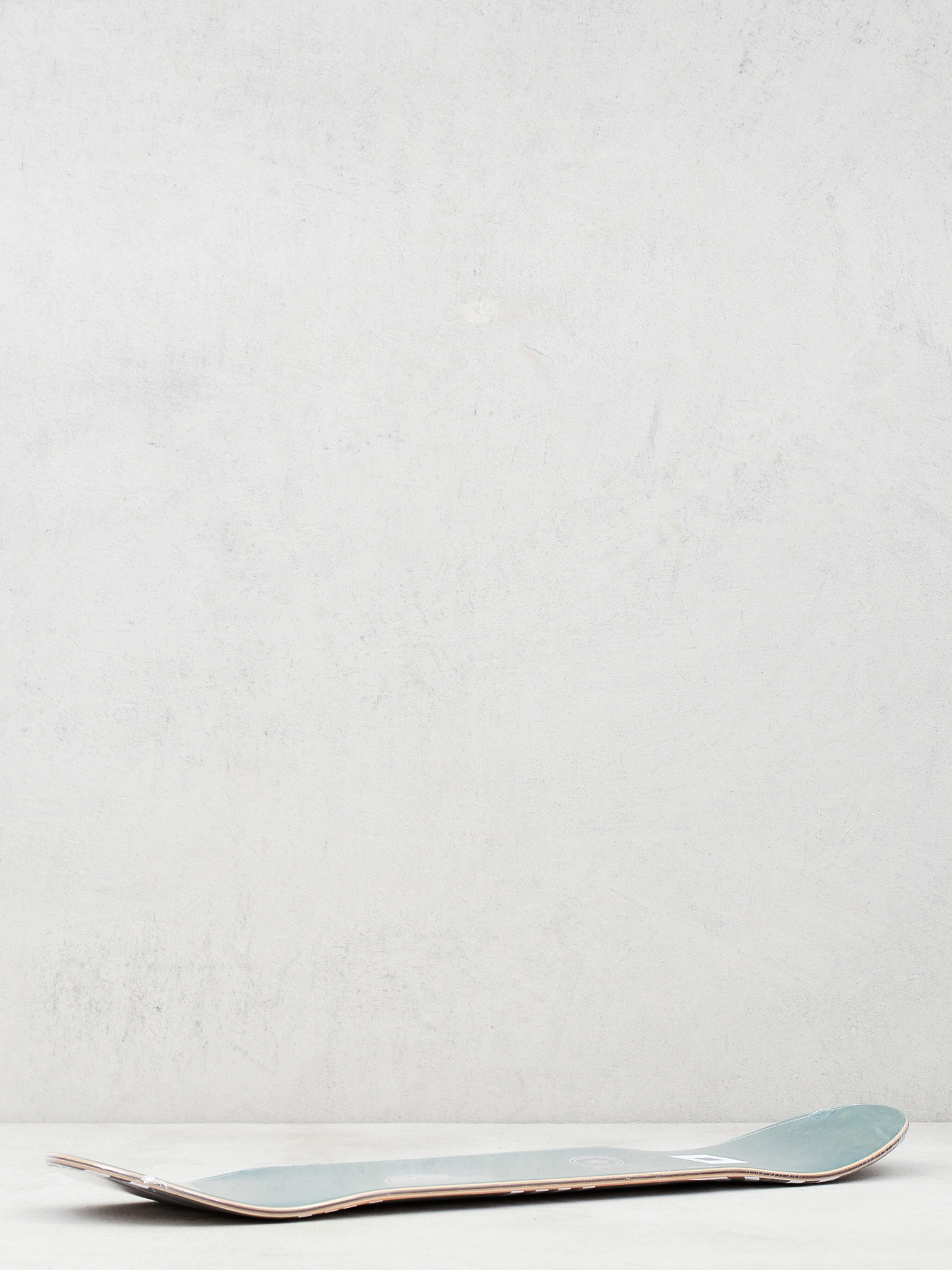 Deck Zero Bold (black)