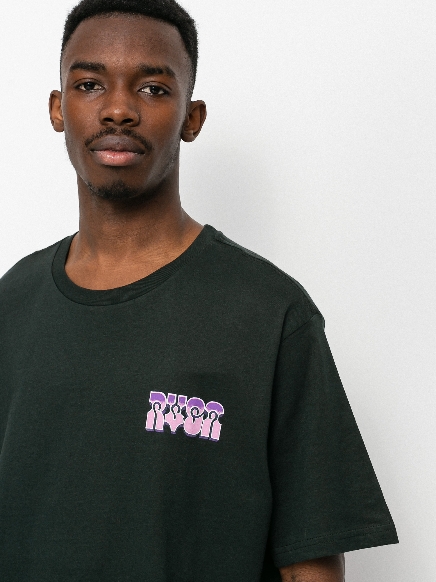T-shirt RVCA Applerobot (pirate black)