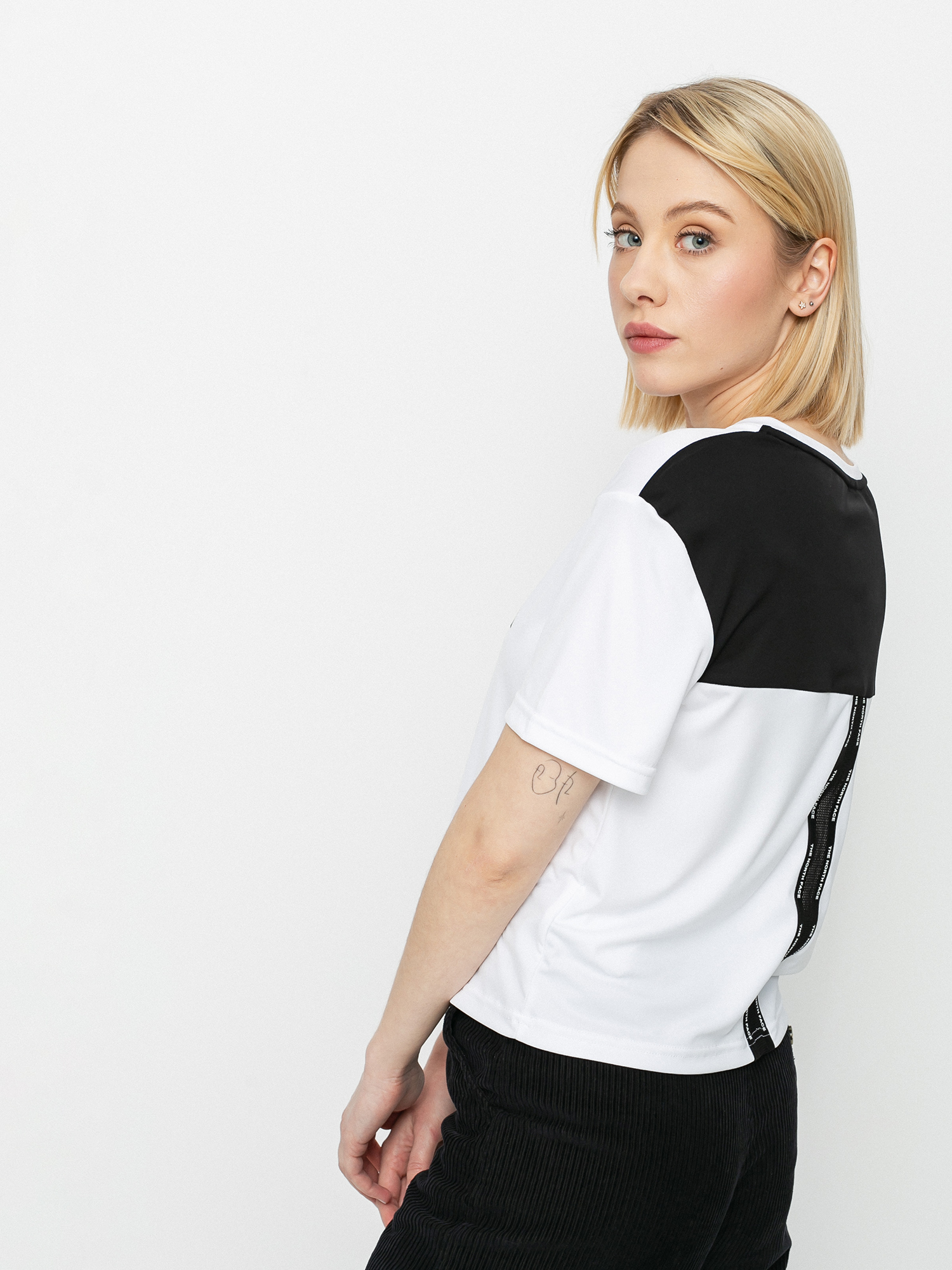 T-shirt The North Face Mountain Athletics Wmn (tnf white)