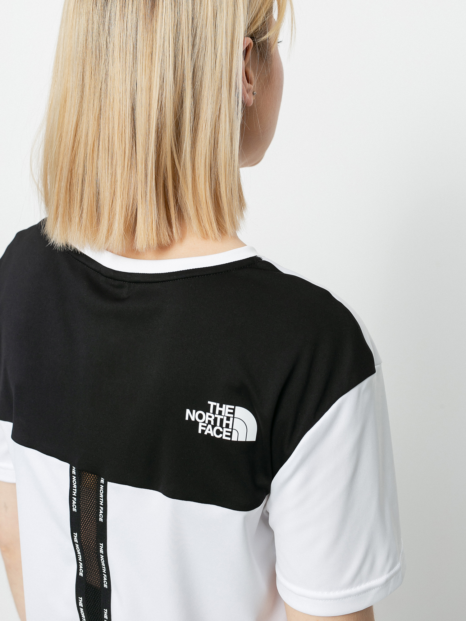 T-shirt The North Face Mountain Athletics Wmn (tnf white)