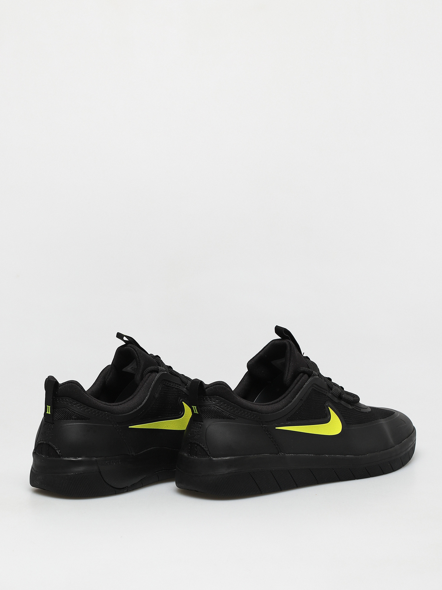 Buty Nike SB Nyjah Free 2 (black/cyber black black)