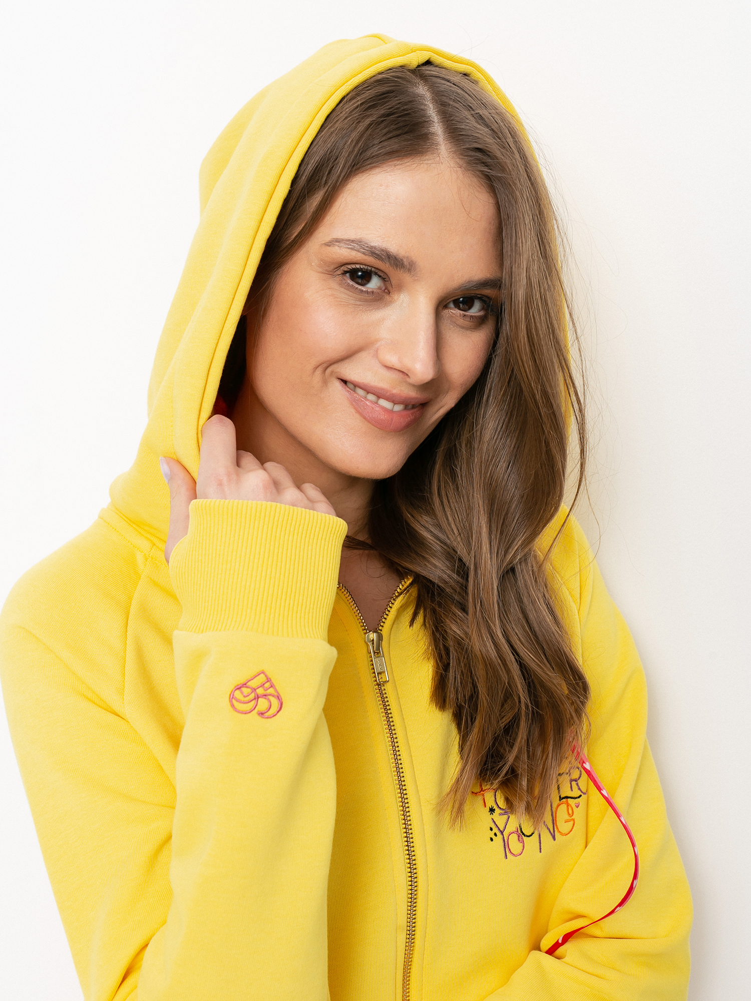 Bluza z kapturem Femi Stories Harun ZHD Wmn (fmy)