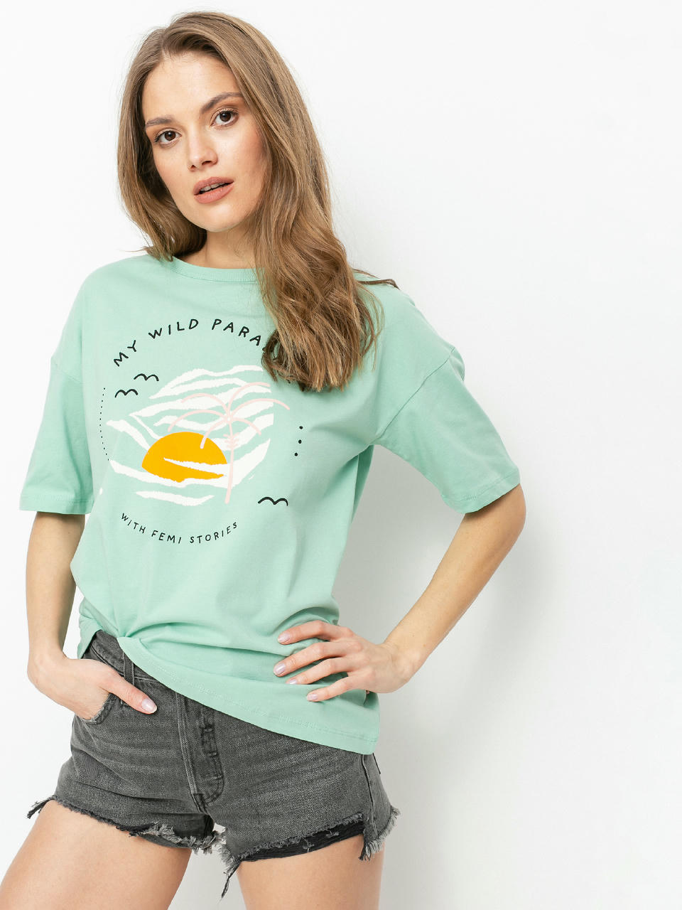 T-shirt Femi Stories Loose Wmn (ptch)