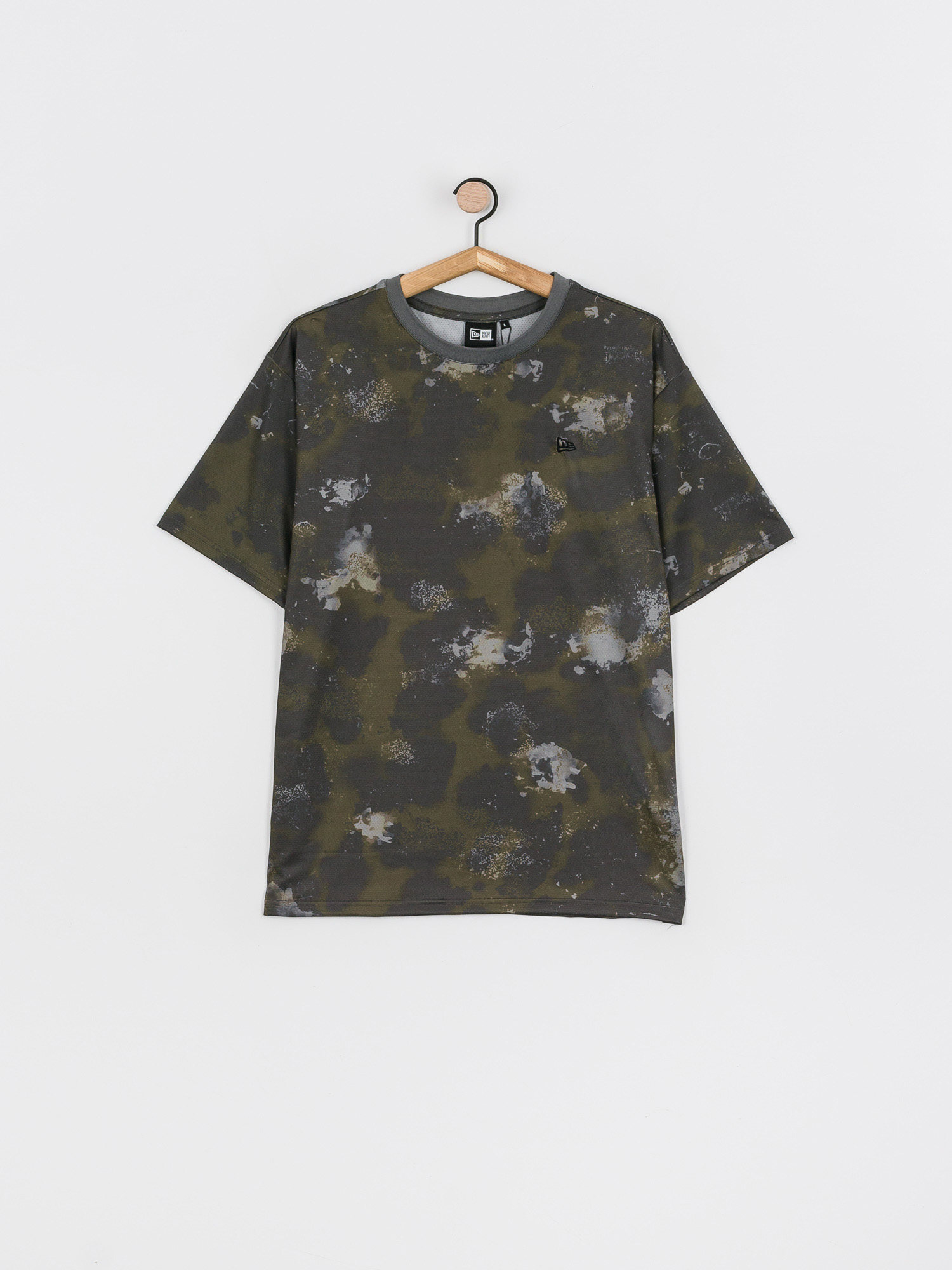 T-shirt New Era Outdoor Utility Oversized (green med)