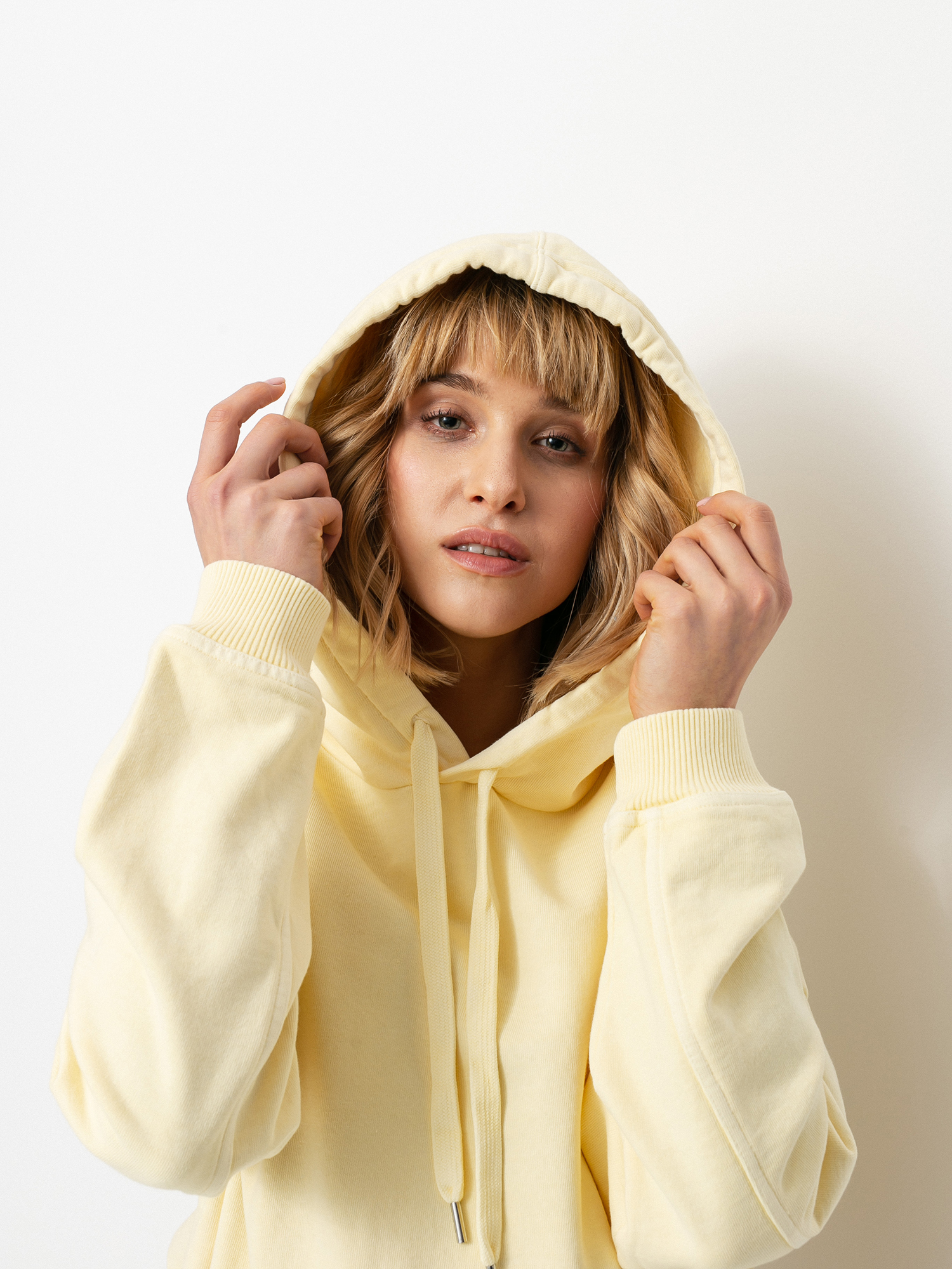 Bluza z kapturem Levi's® Rider HD Wmn (transparent yellow garment dye)