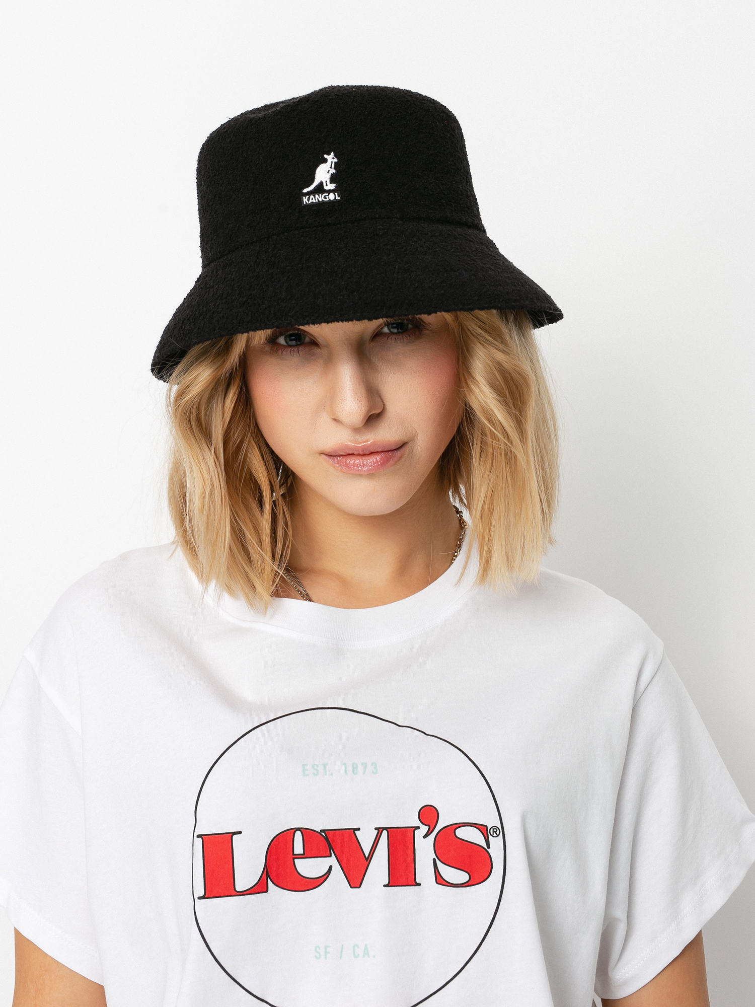 T-shirt Levi's® Graphic Varsity Wmn (white)