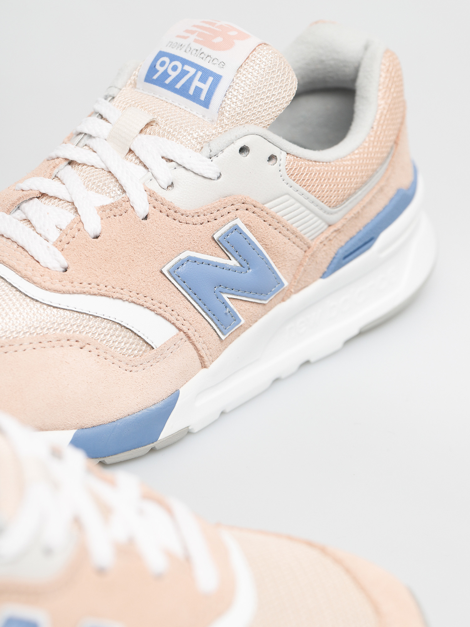 Buty New Balance 997 Wmn (rose water)