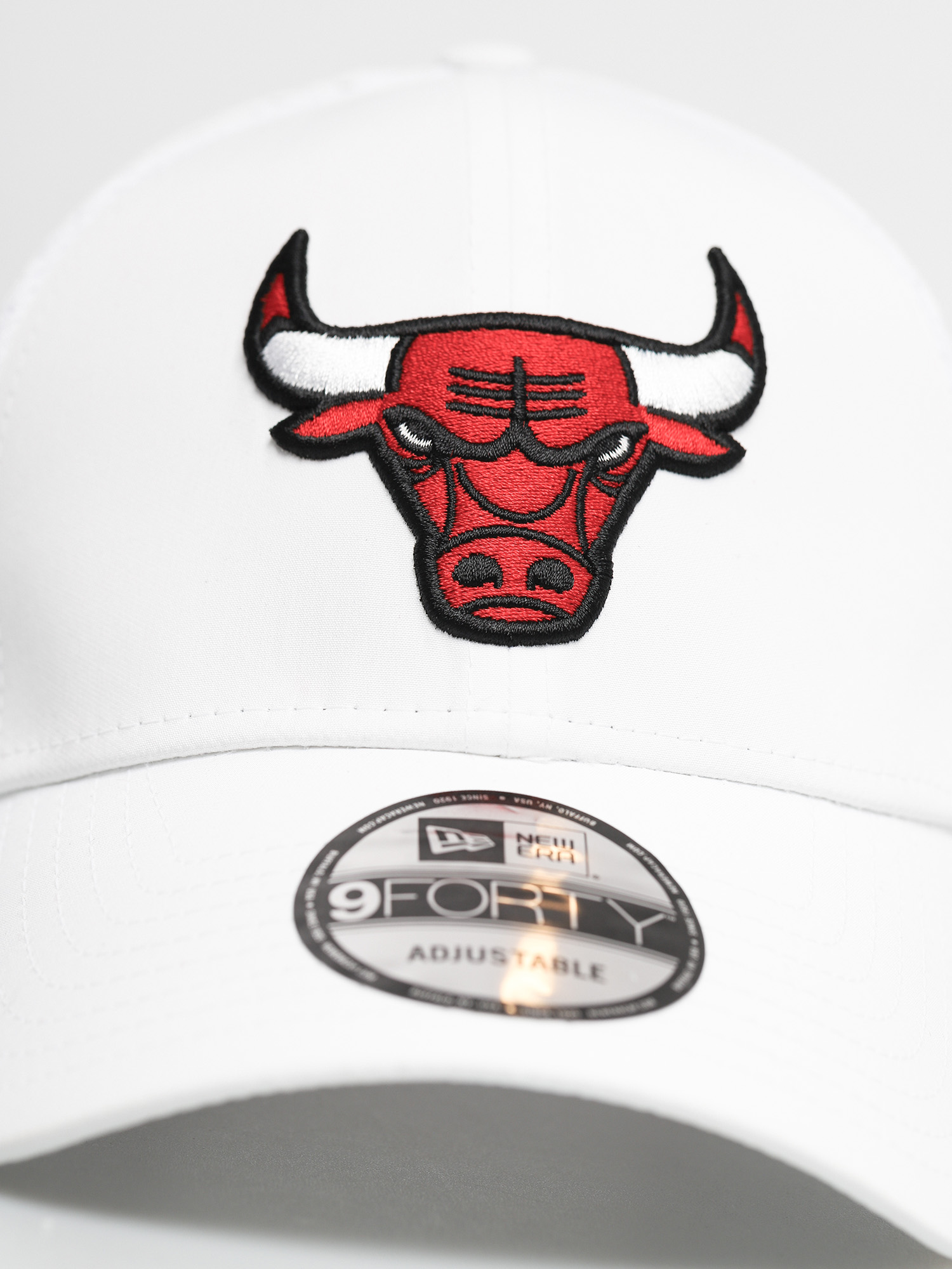 Czapka z daszkiem New Era Team Arch 9Forty Chicago Bulls ZD (white)