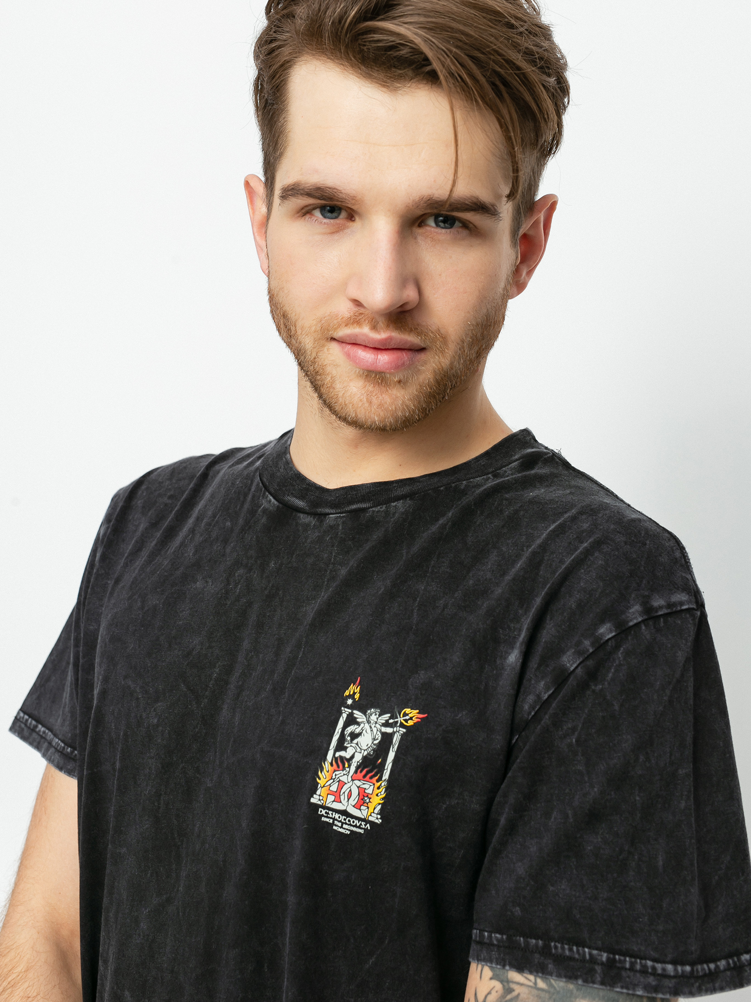 T-shirt DC Day One (black acid wash)
