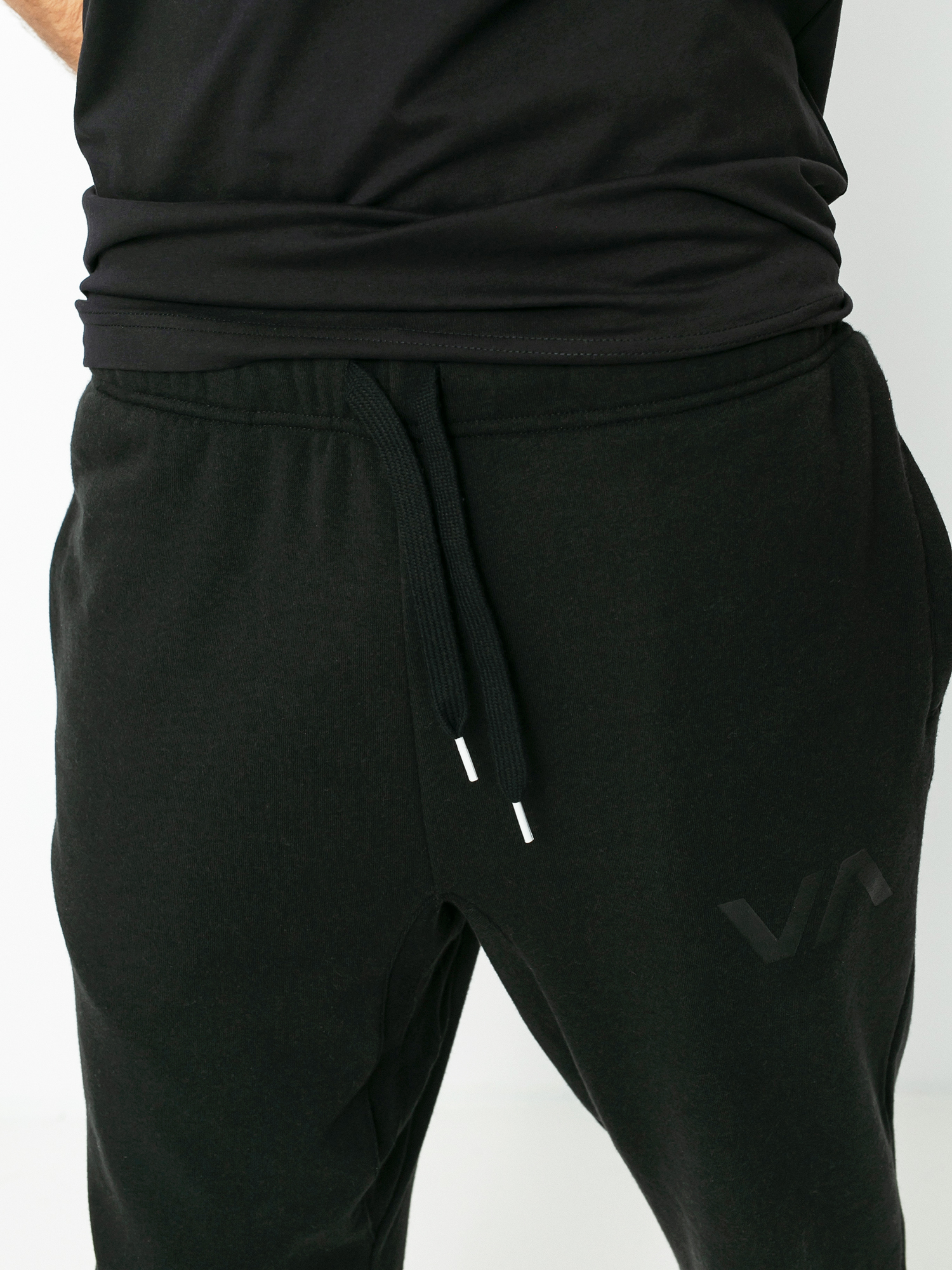 Spodnie RVCA Swift Sweat Pant (black)
