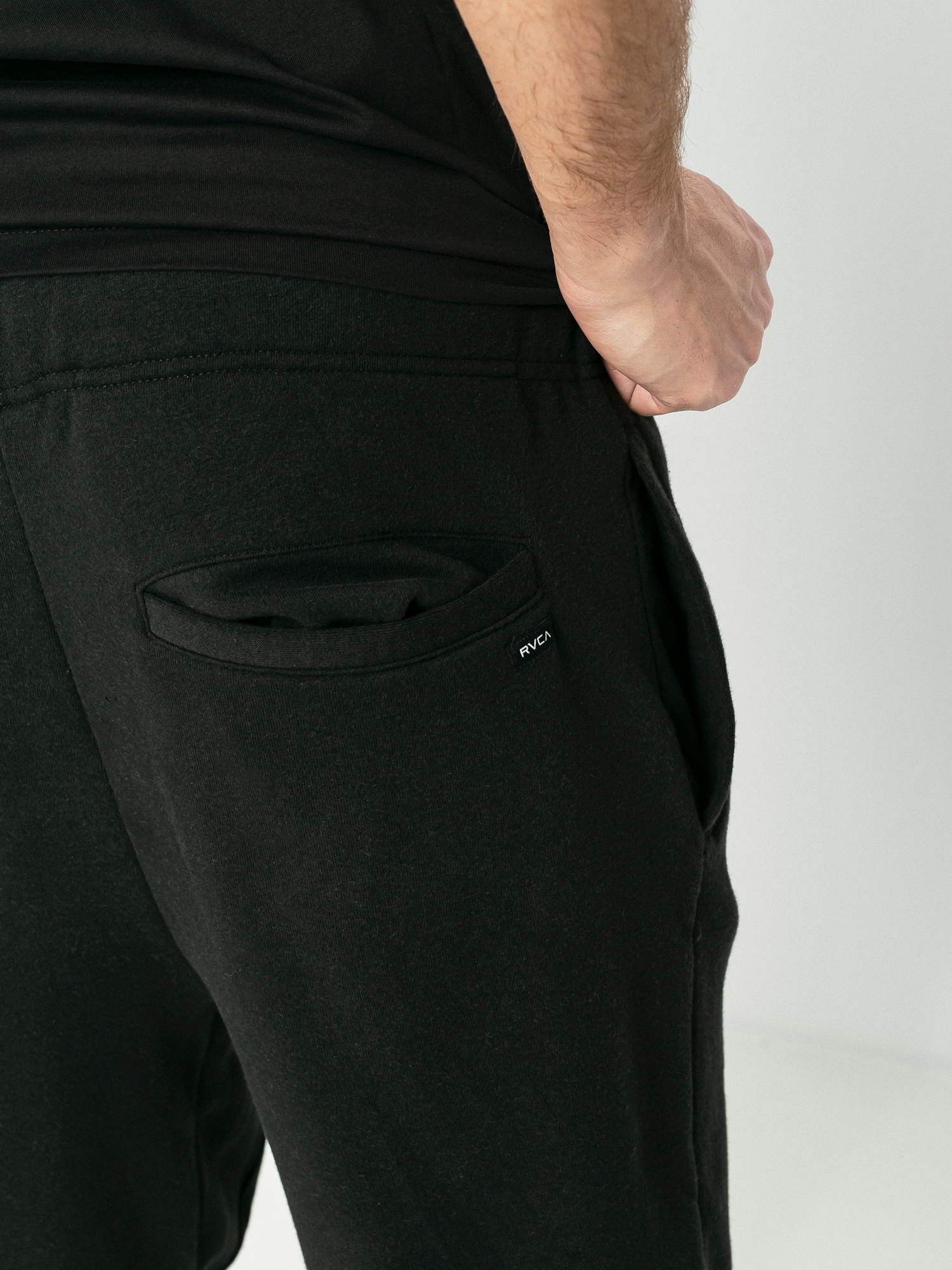 Spodnie RVCA Swift Sweat Pant (black)