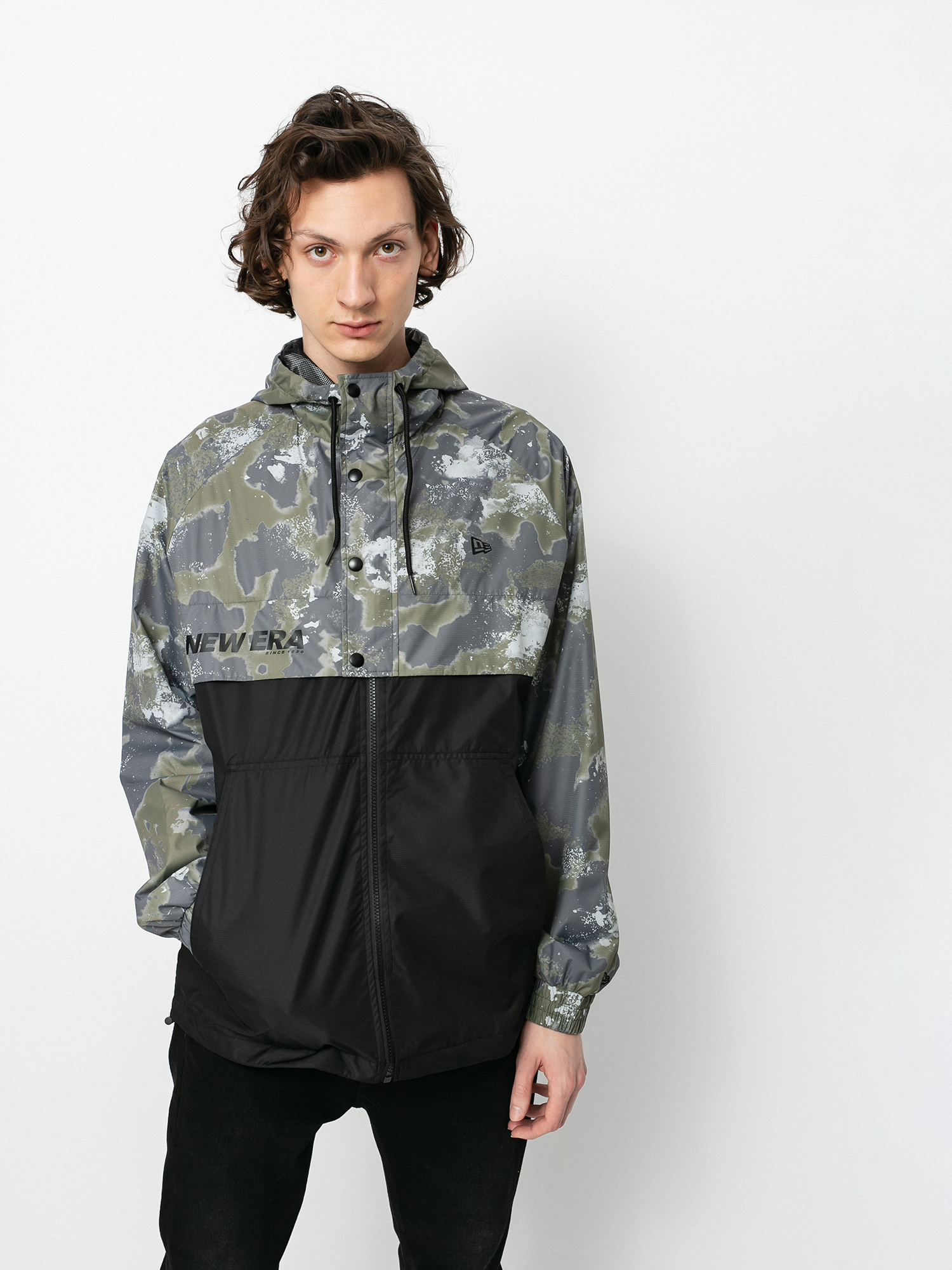 Kurtka New Era Outdoor Utility Windbreaker (open misc)