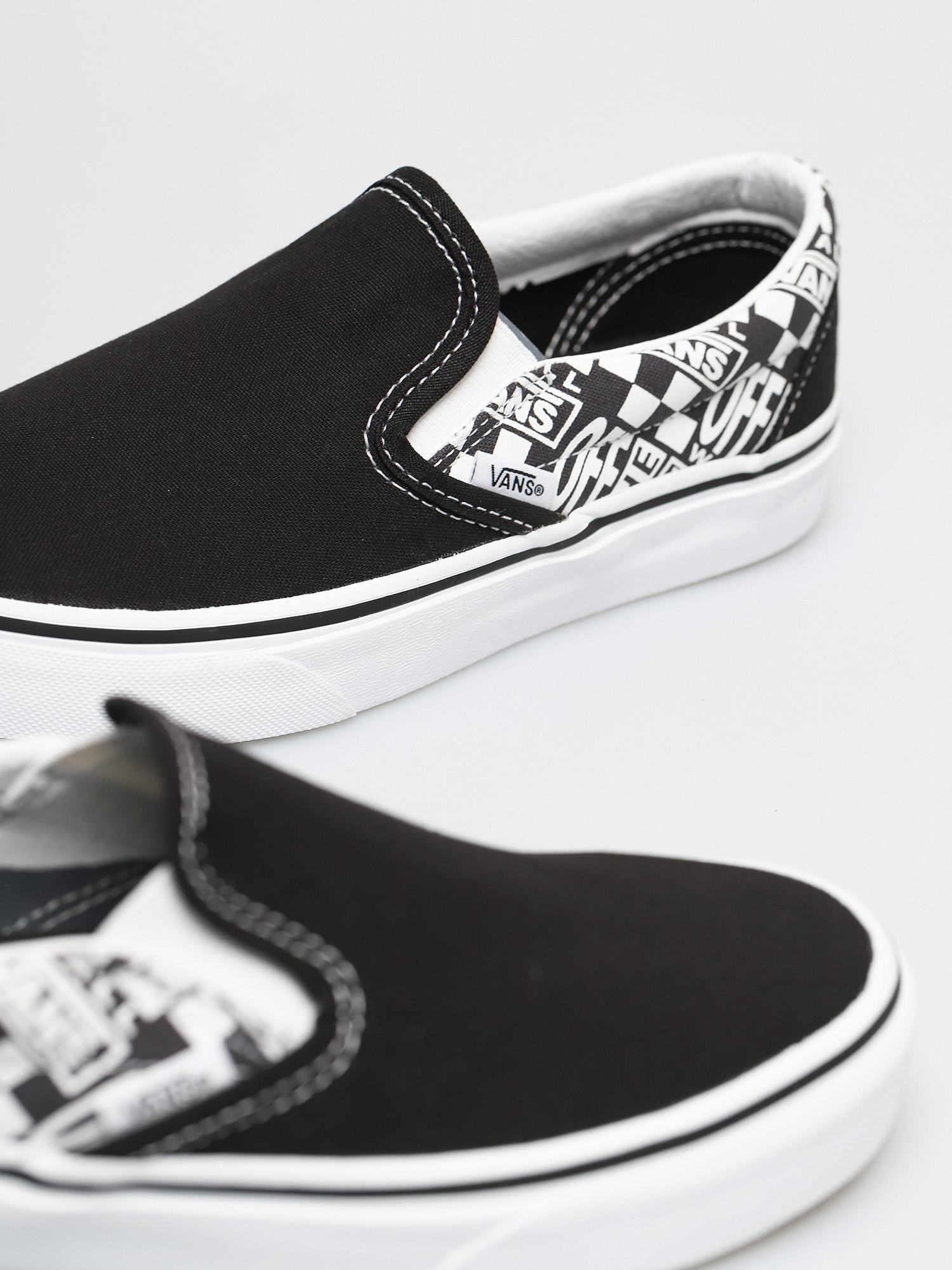 Buty Vans Classic Slip On (off the wall black/asphalt)