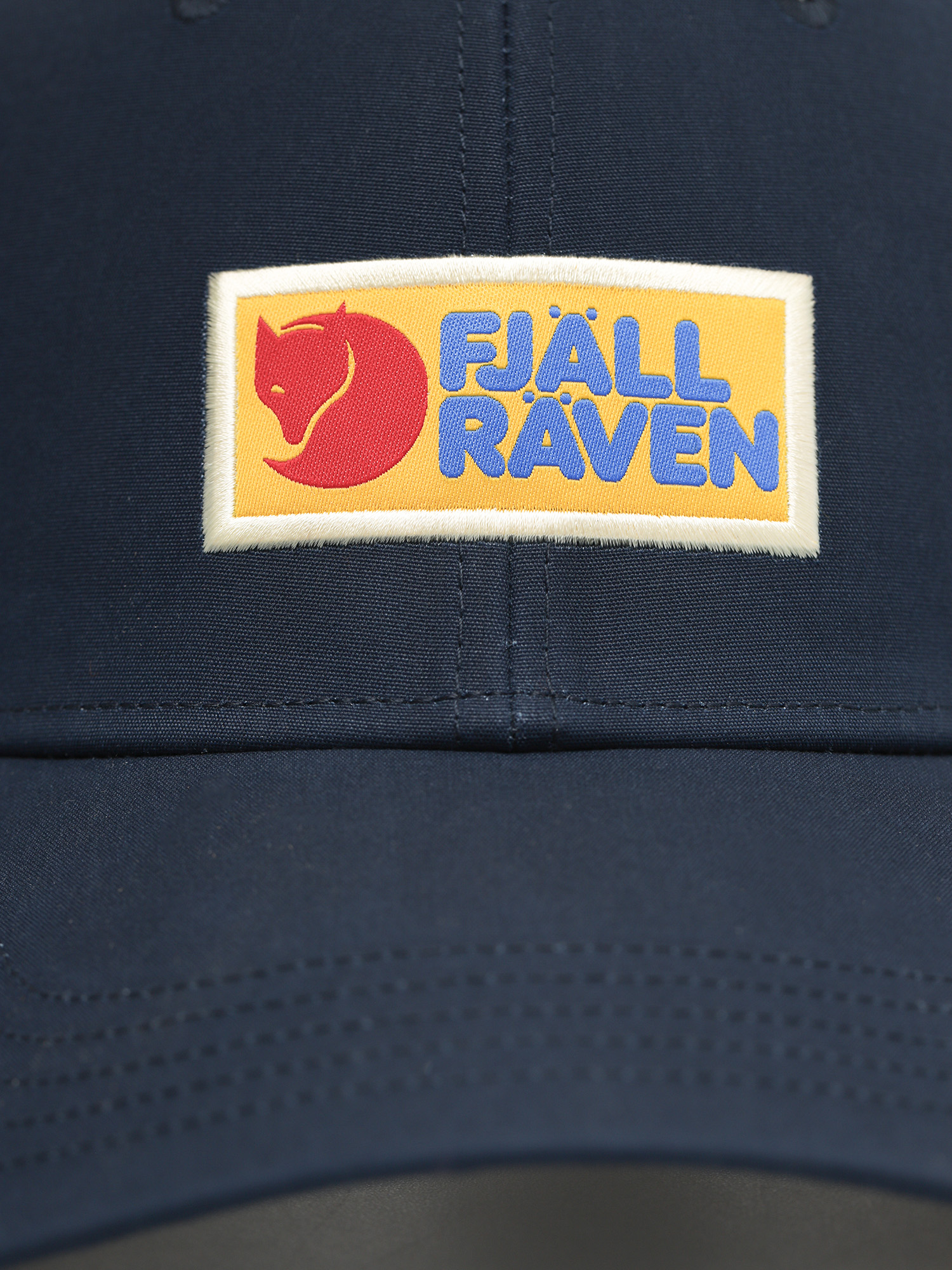 Czapka z daszkiem Fjallraven Vardag Langtradarkeps ZD (navy)