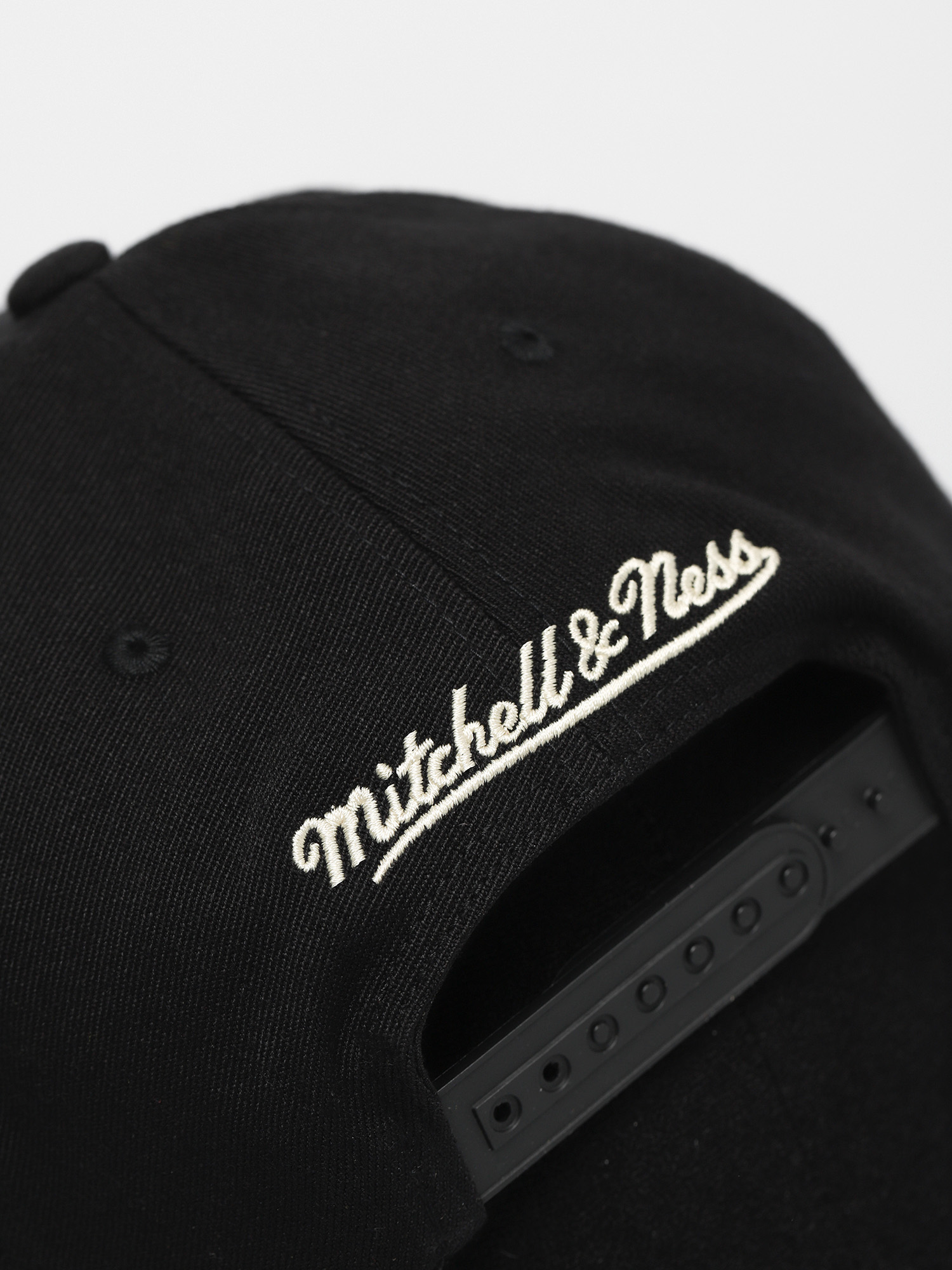 Czapka z daszkiem Mitchell & Ness The Champ Redline ZD (chicago bulls/black)