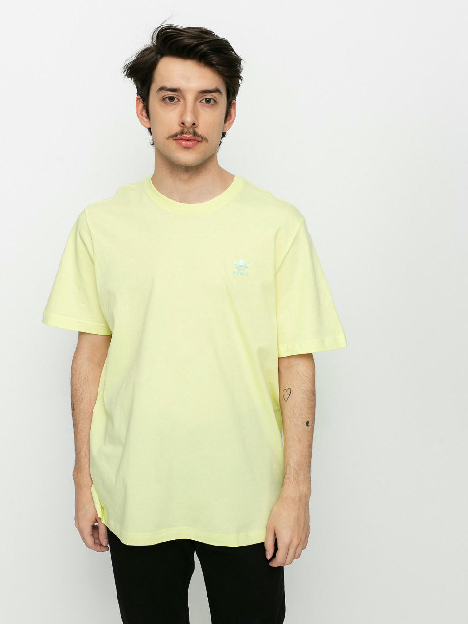 T-shirt adidas Originals Essential (yeltin)