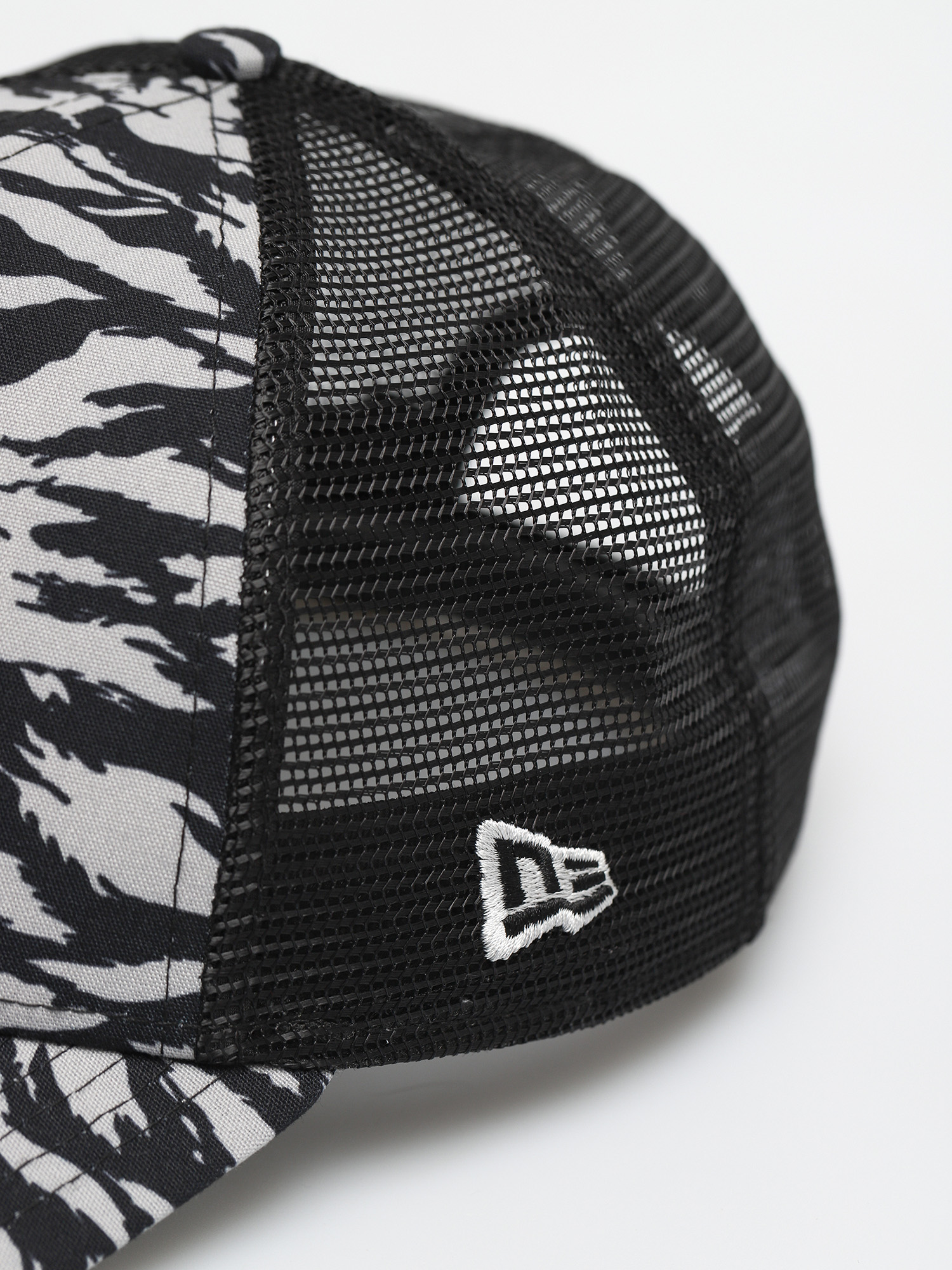 Czapka z daszkiem New Era Tiger Print 9Forty ZD (dk grey)