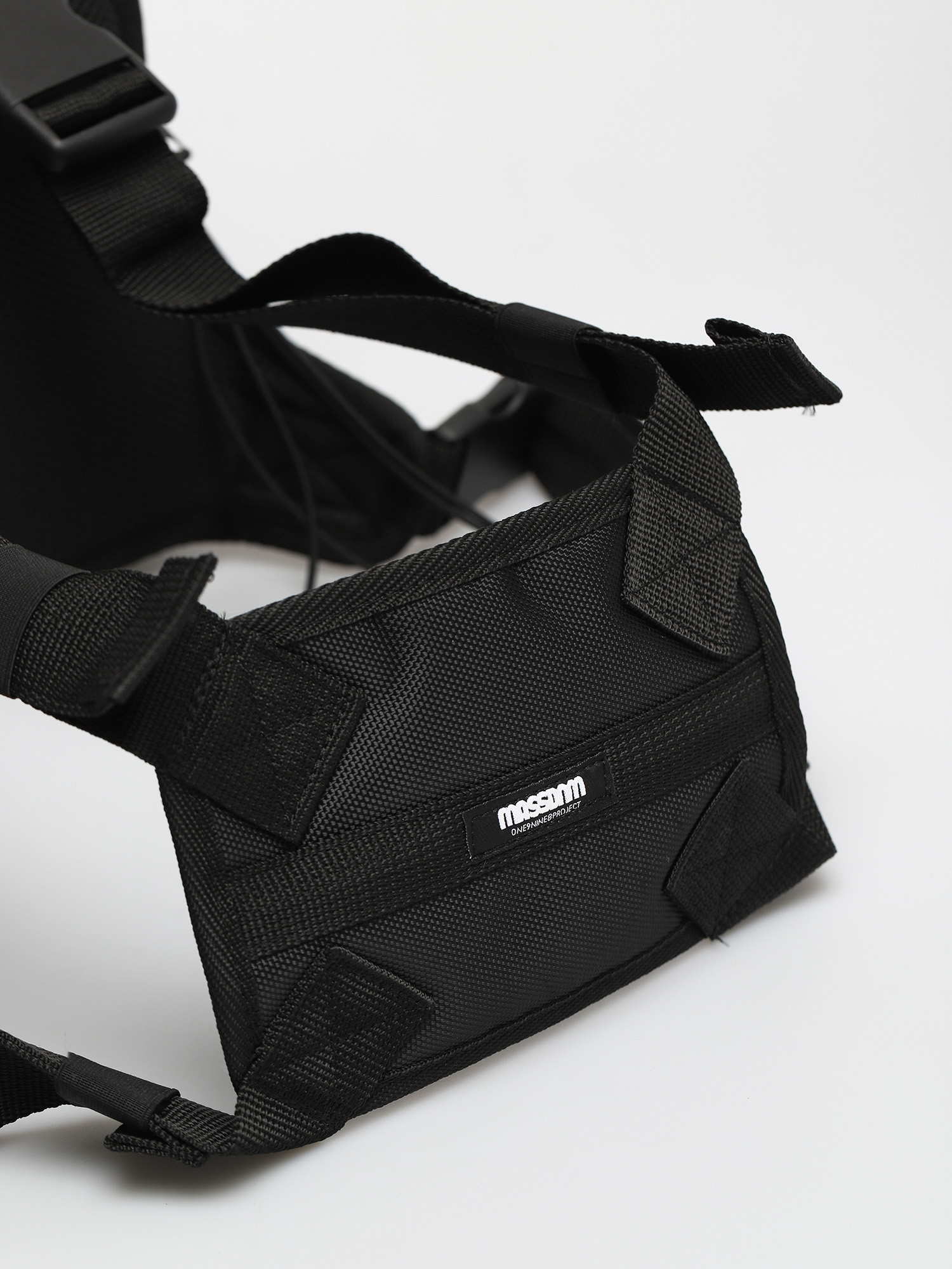 Nerka MassDnm Chest Bag Signature (black)
