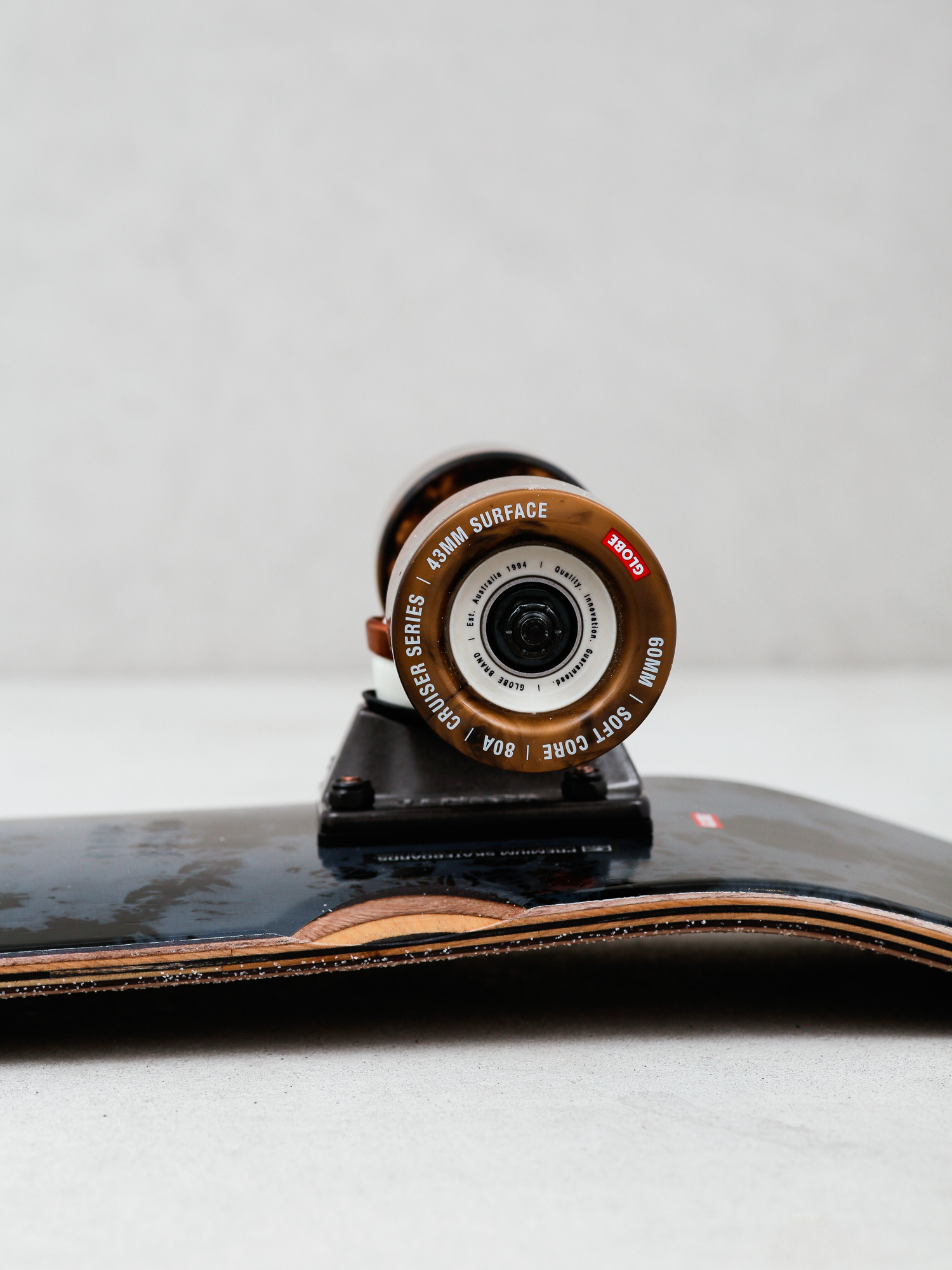 Deskorolka cruiser Globe Trooper (natives)