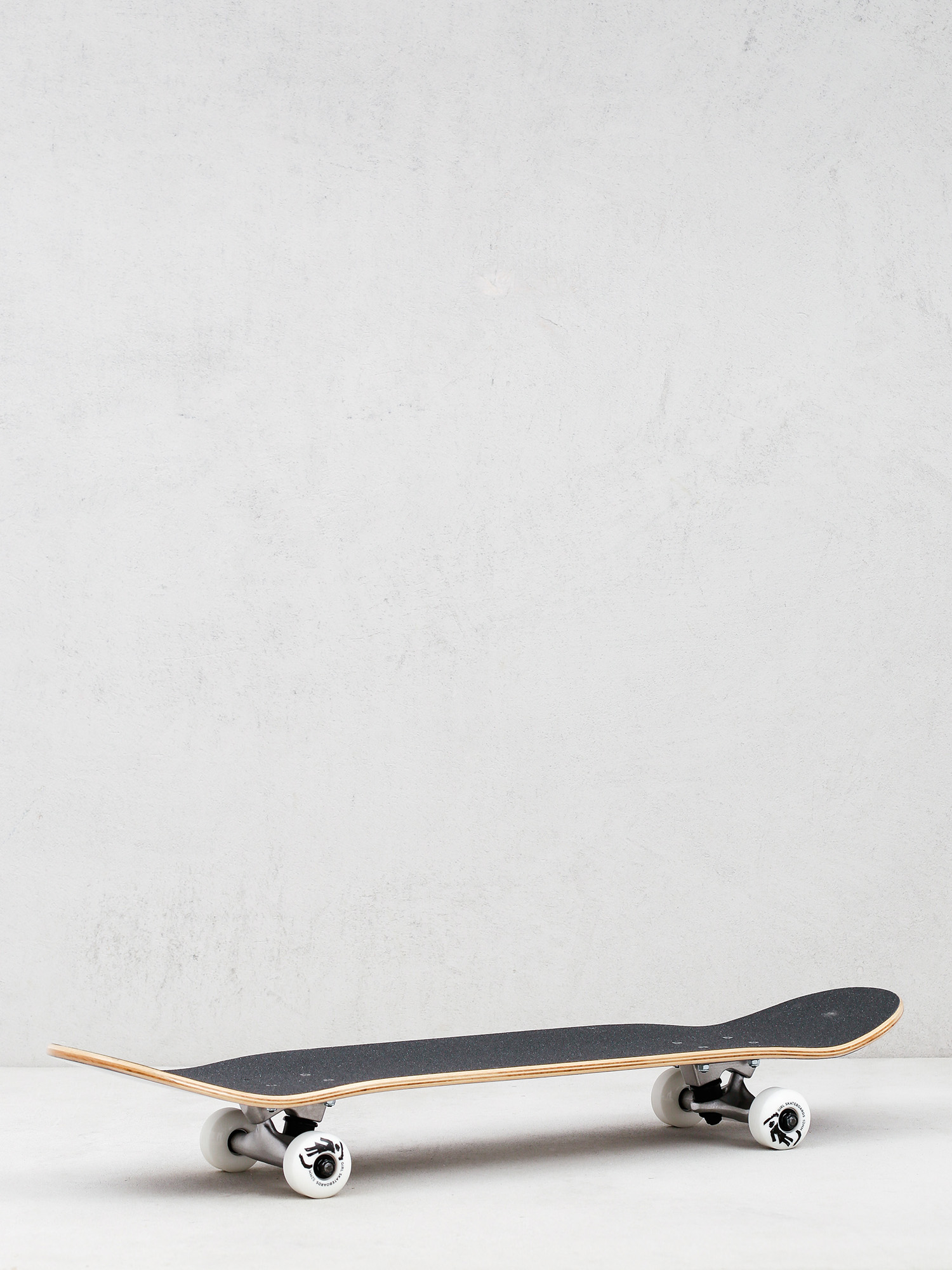 Deskorolka Girl Skateboard Bennett Roller (black/white)