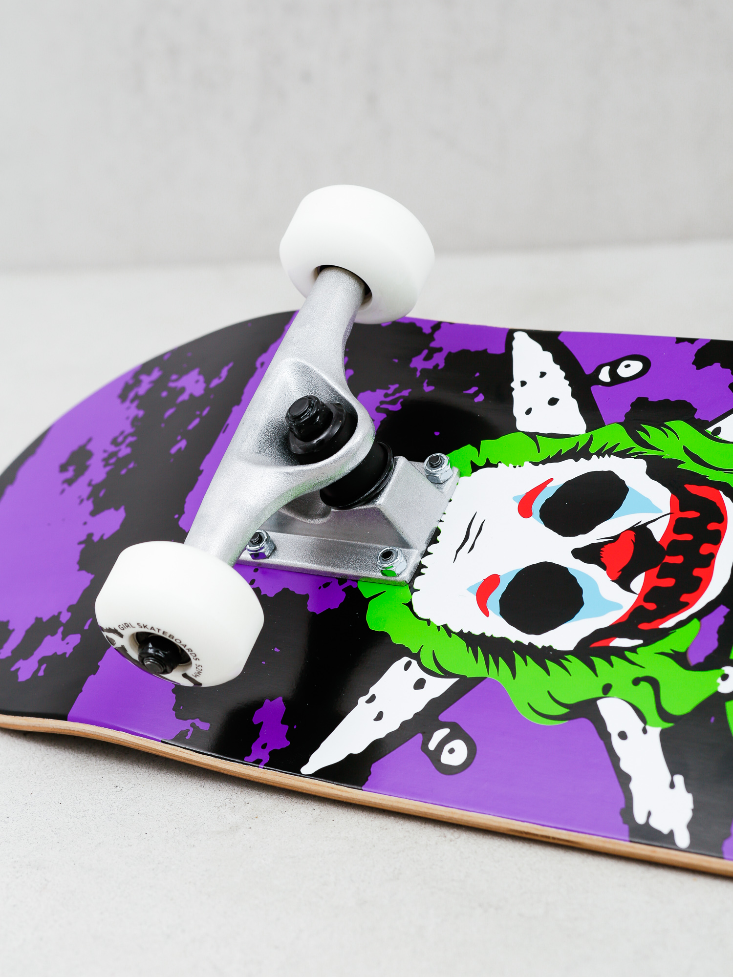 Deskorolka Girl Skateboard Mike Mo Clown Pirate (black/purple/green)