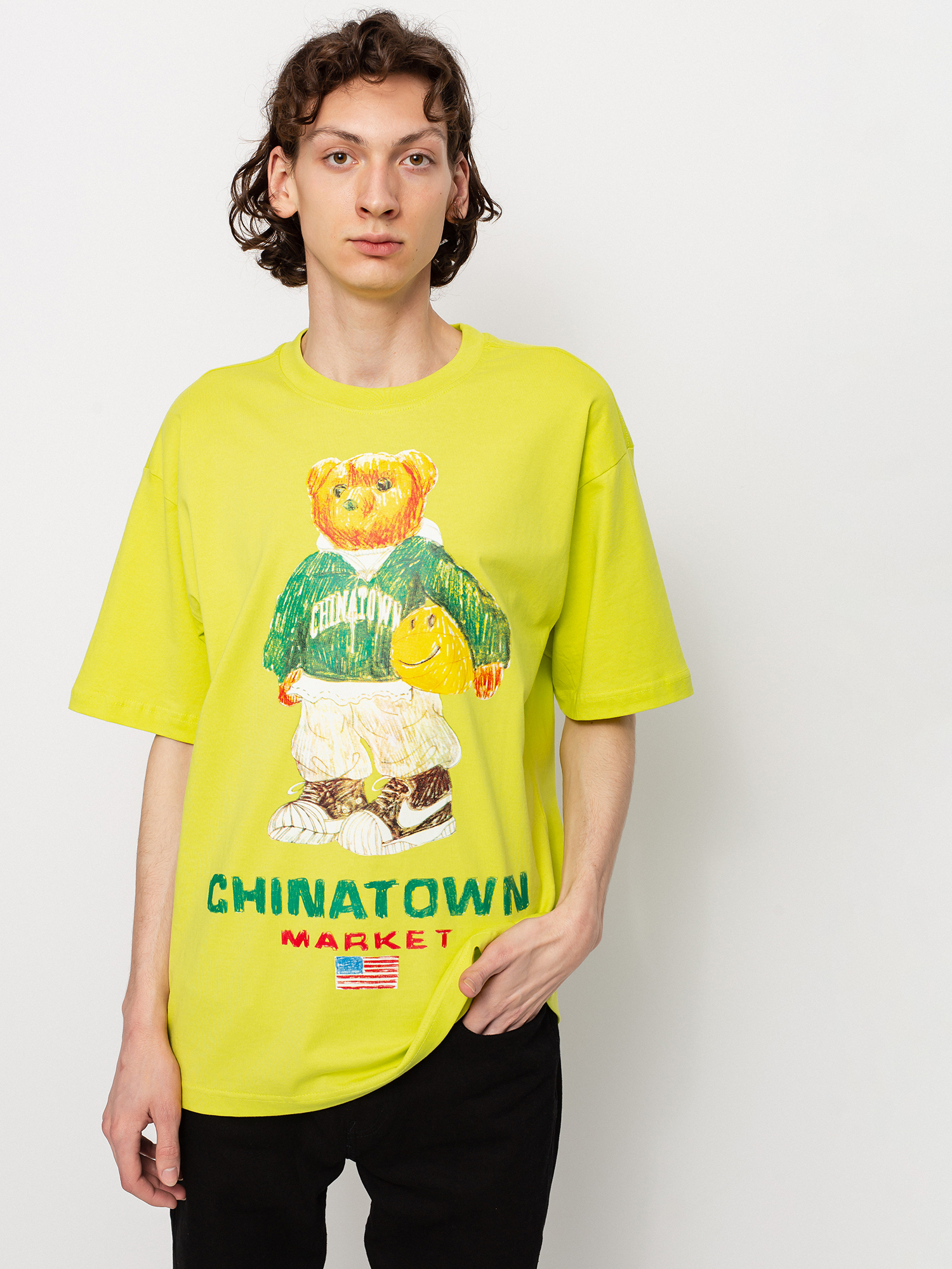 T-shirt Chinatown Market Smiley Sketch Basketball Bear (yellow)